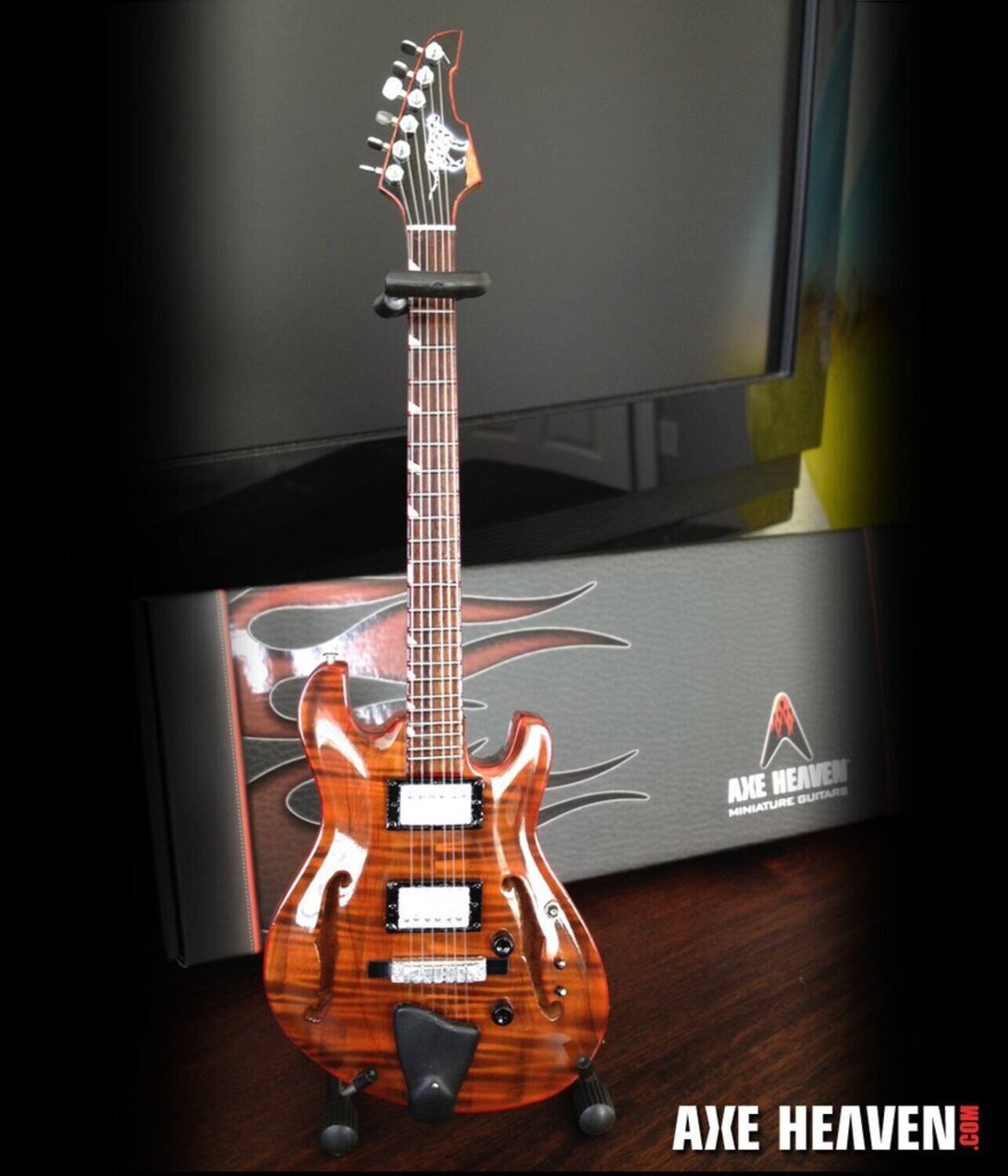 AXE HEAVEN  
MINIATURE GUITARS  
AXEHEAVEN.COM