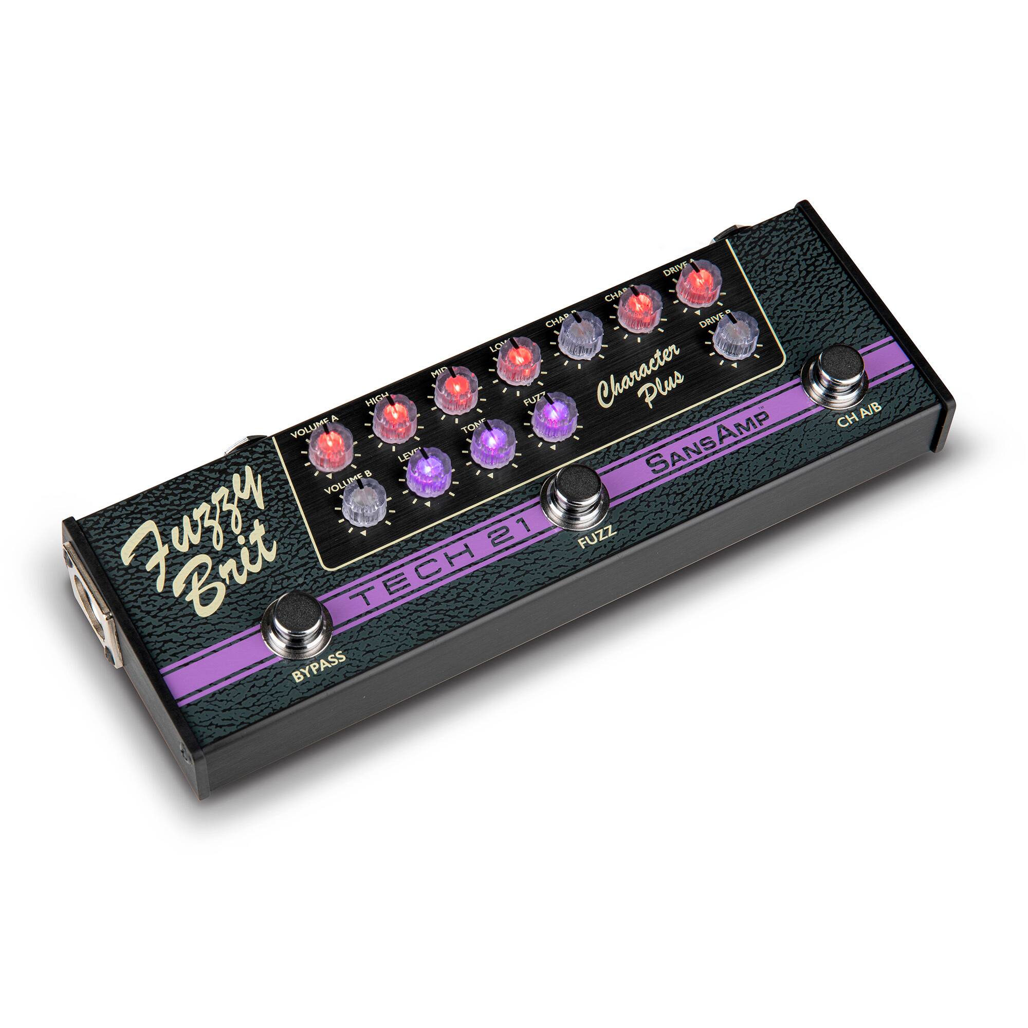 Fuzzy Brit  
TECH 21  

Character Plus  
SANSAMP  

VOLUME A  
VOLUME B  
TOM  
LEV  
HIGH  
LOW  

DRIVE  
CHAR  
FUZZ  

CH A/B  
FUZZ  

BYPASS