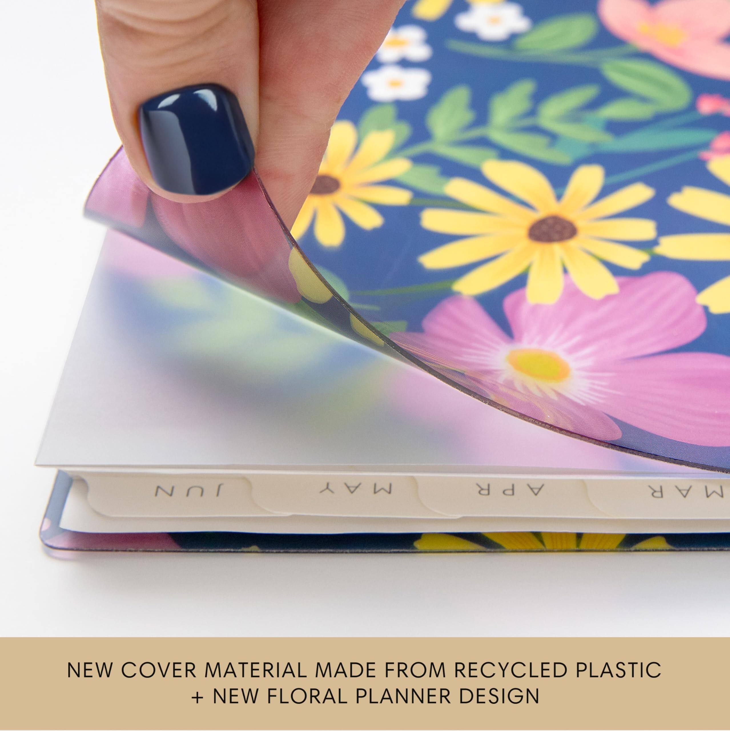 JUN  
MAY  
APR  
MAR  

NEW COVER MATERIAL MADE FROM RECYCLED PLASTIC + NEW FLORAL PLANNER DESIGN