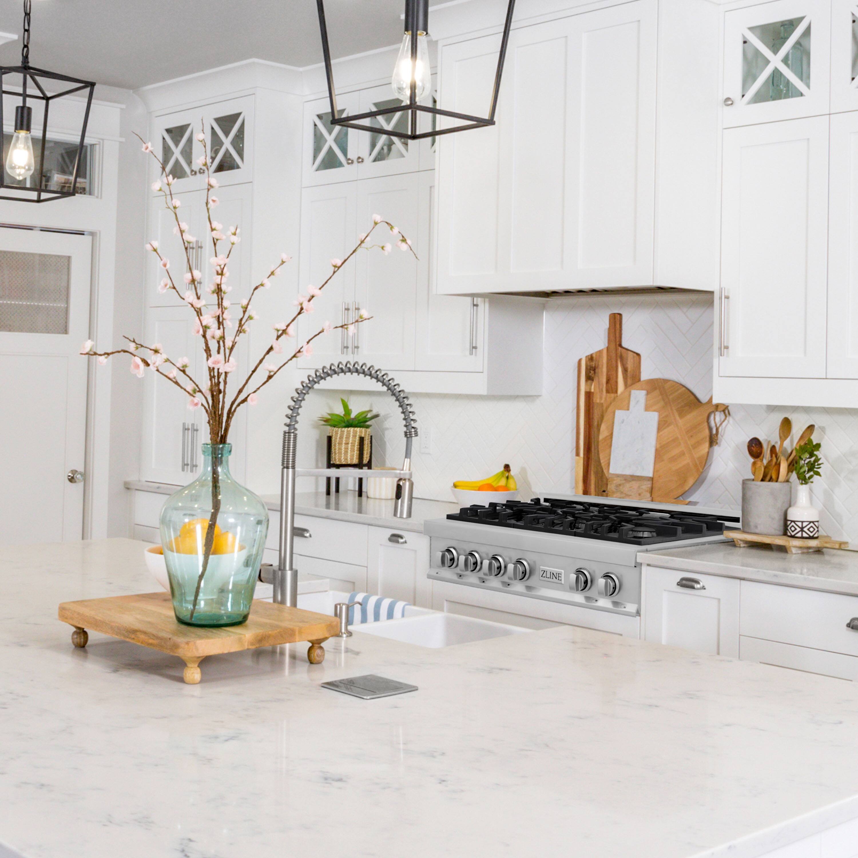 Alt View 1. ZLINE - 36 in. Wide 6 Burner Legacy Gas Rangetop withPorcelain Cooktop in Stainless Steel (RT36) - Stainless steel.