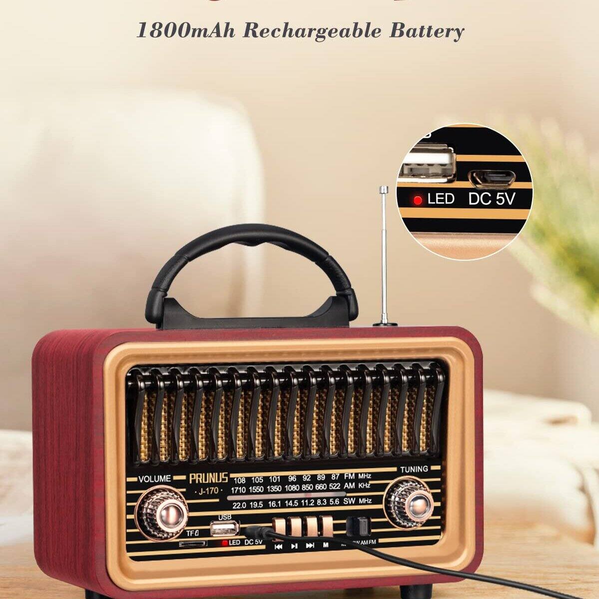 1800mAh Rechargeable Battery

LED DC 5V

VOLUME: PRUNUS 96 92 89 87 FM MHz

TUNING: 850 660 522 AM kHz

1710 1550 1350 SW MHz

11.2 8.3 5.6

USB

TF0

LED DC 5V

AM/FM

1700 1550 1350 1100 850 660 522 AM kHz

11.2 8.3 5.6 SW MHz

22.0 19.5 16.1 U5B