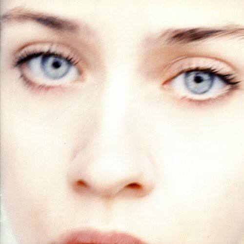 Front. Fiona Apple - Tidal   - COMPACT DISCS.