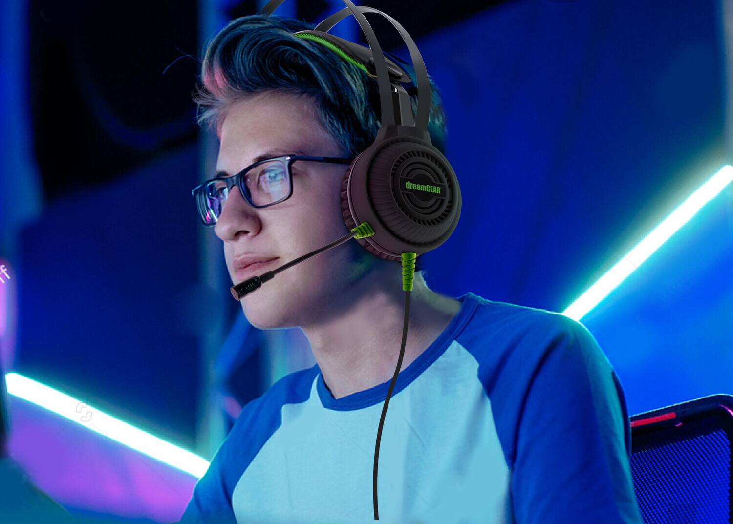 Alt View 4. dreamGEAR - DreamGear Gamer's Kit Essential Accessories - Multicolor.