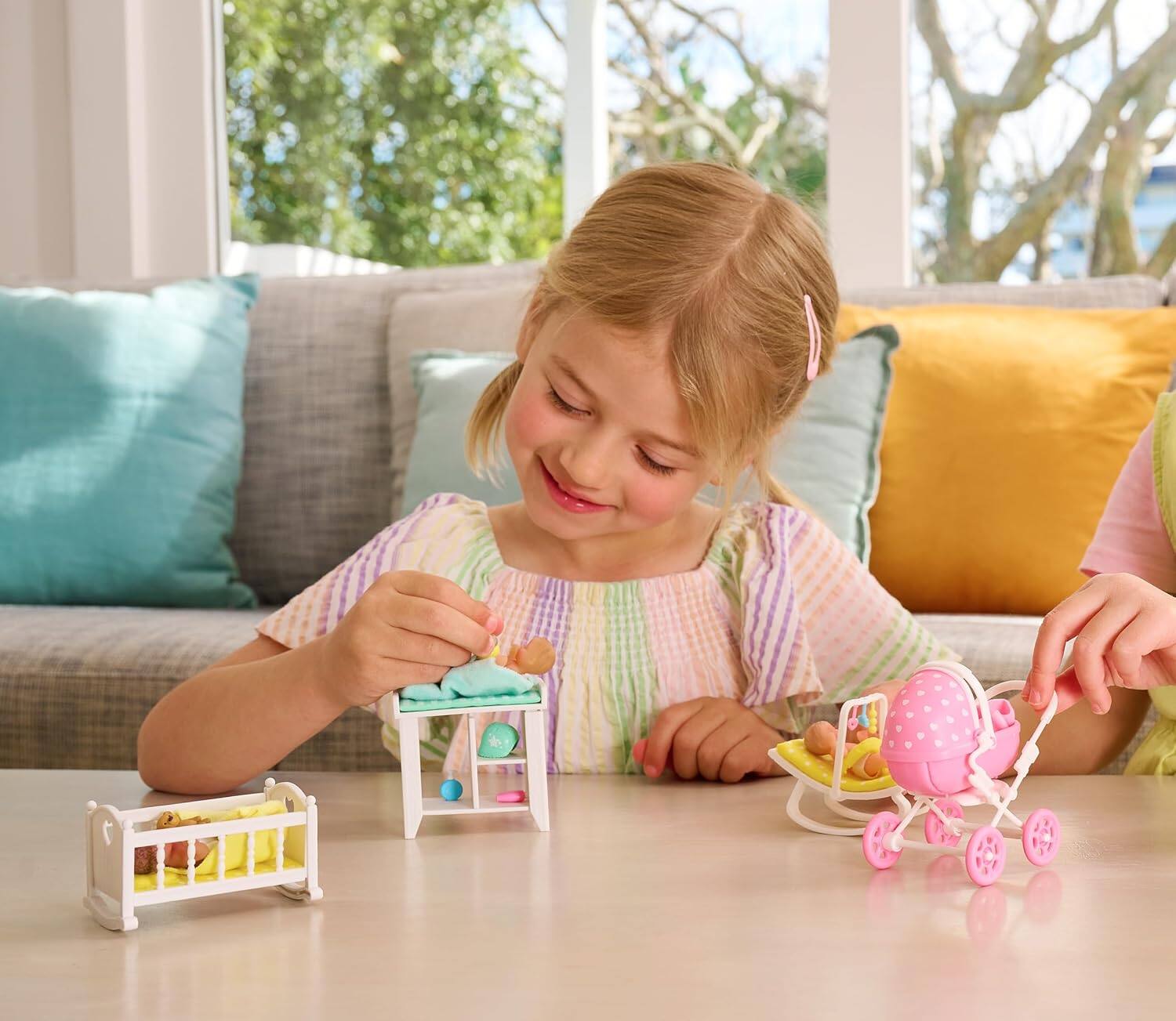 Alt View 5. ZURU - My Mini Baby Series 1 by ZURU, Collectible Mystery Capsule, Toy for Girls, Realistic Miniature Baby, Playset.