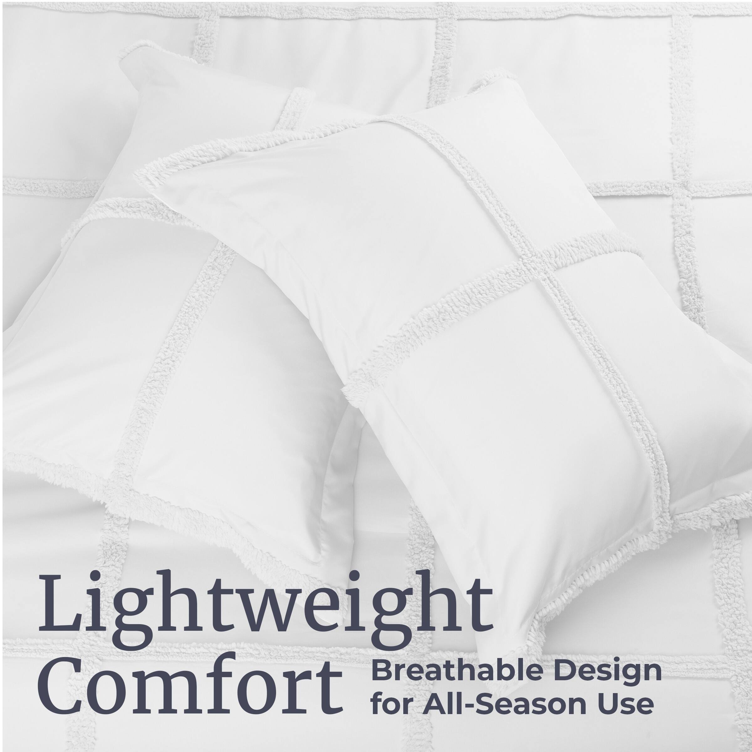 Lightweight Comfort  
Breathable Design for All-Season Use