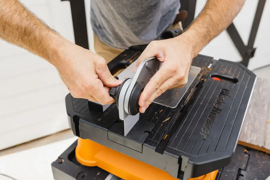 Alt View 16. WORX - 5.5 Amp BladeRunner Electric Table Top Saw - Black.
