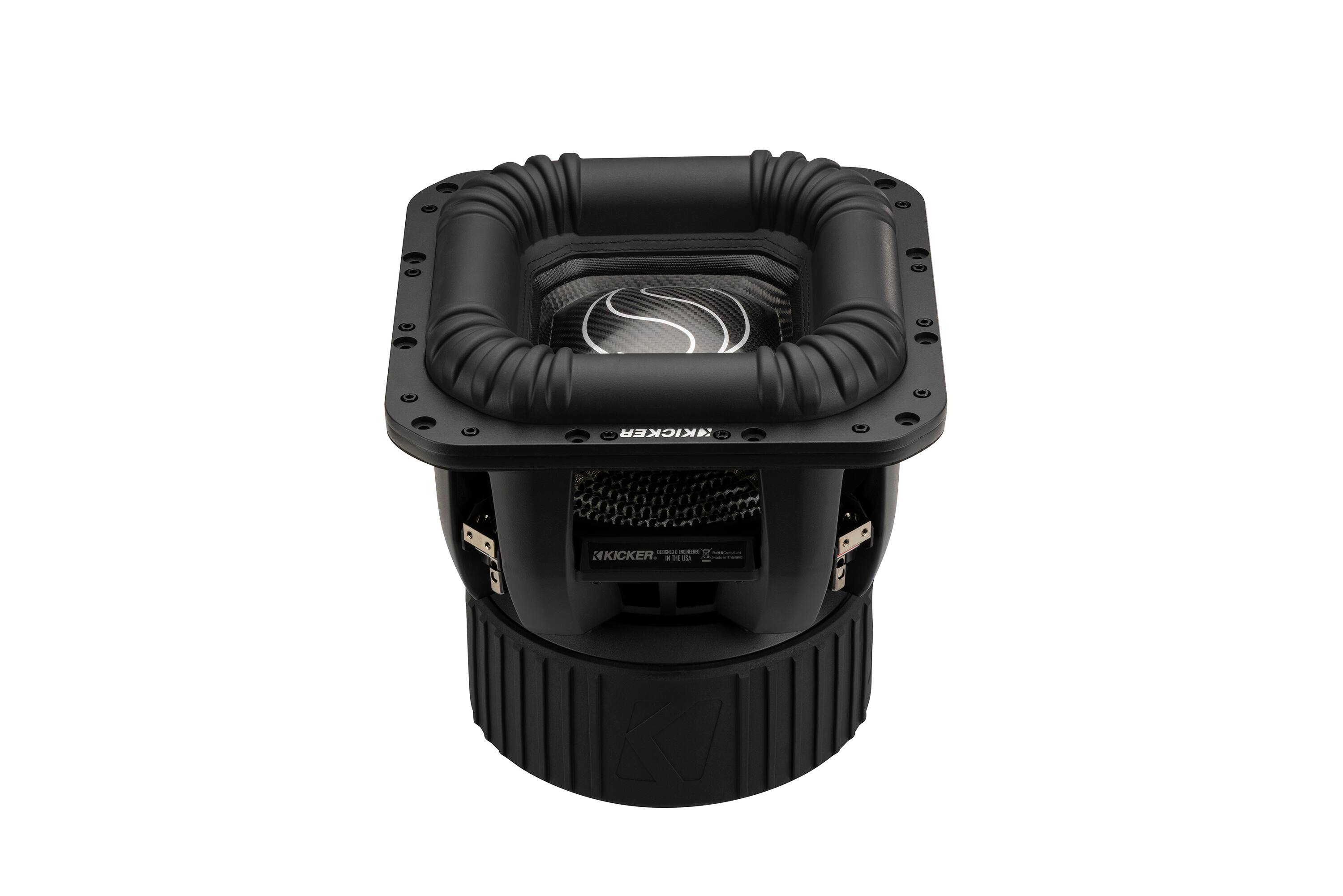 KICKER C - - - 2 KICKER a DE