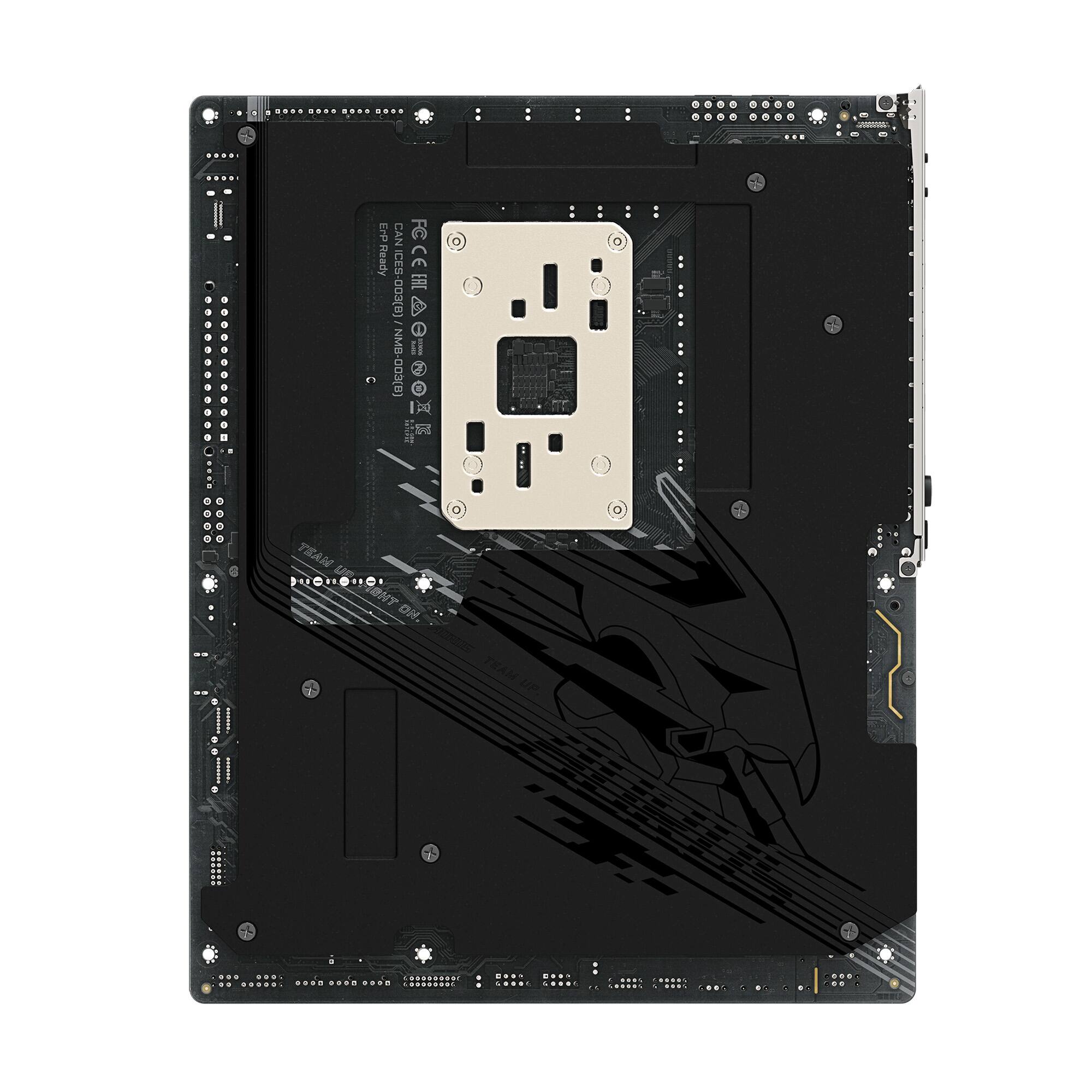 Sure, here is the corrected and grouped text from the image:

```
CAN Ready m ANICES-003(B) EC / 1 i 11 NMB-000(B)  
TEAM pUrOIgI.Oi NY OM O O uP
```

This appears to be a mix of labels and codes, possibly related to a motherboard or electronic component.