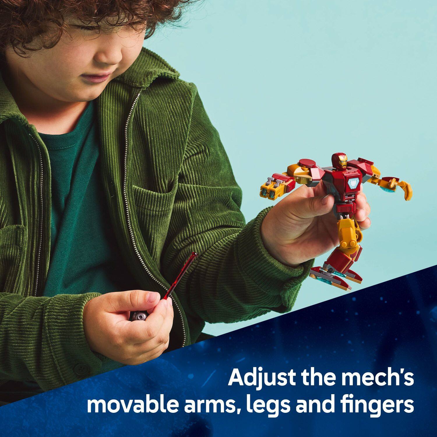 Adjust the mech's movable arms, legs, and fingers.