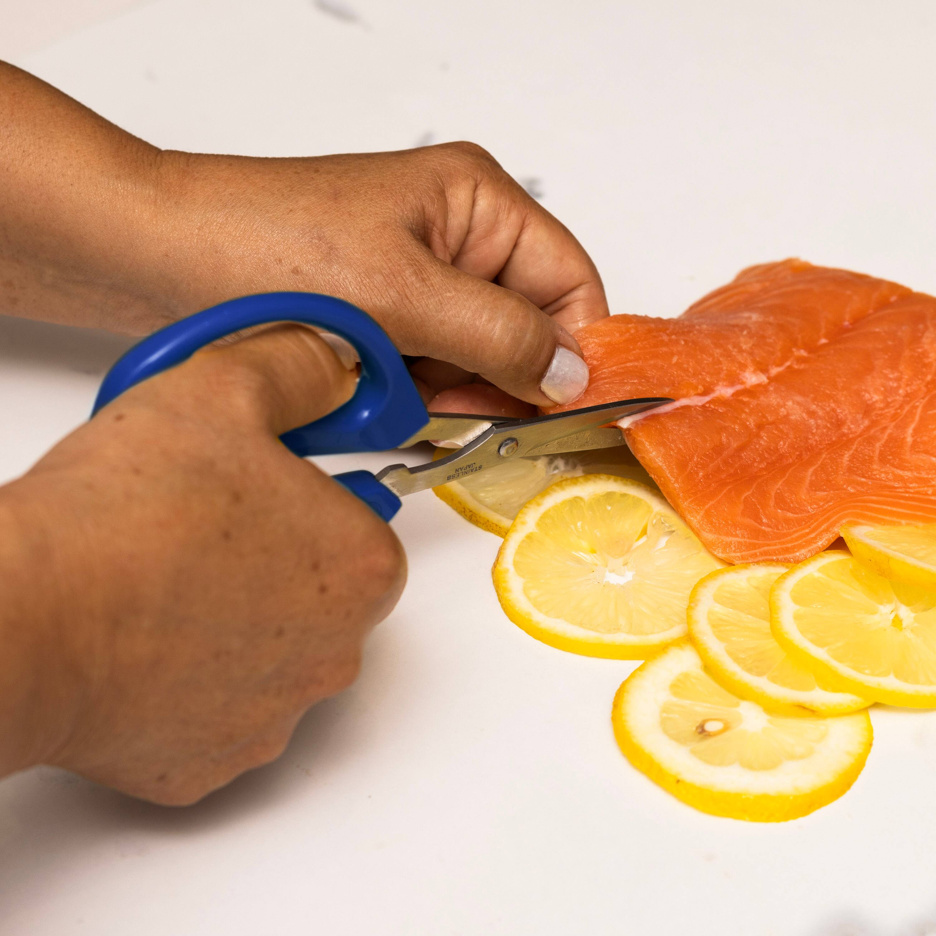 Alt View 4. Escali - Joyce Chen Original Unlimited Kitchen Scissors 2-Pack w/ Blue Handles - Blue.