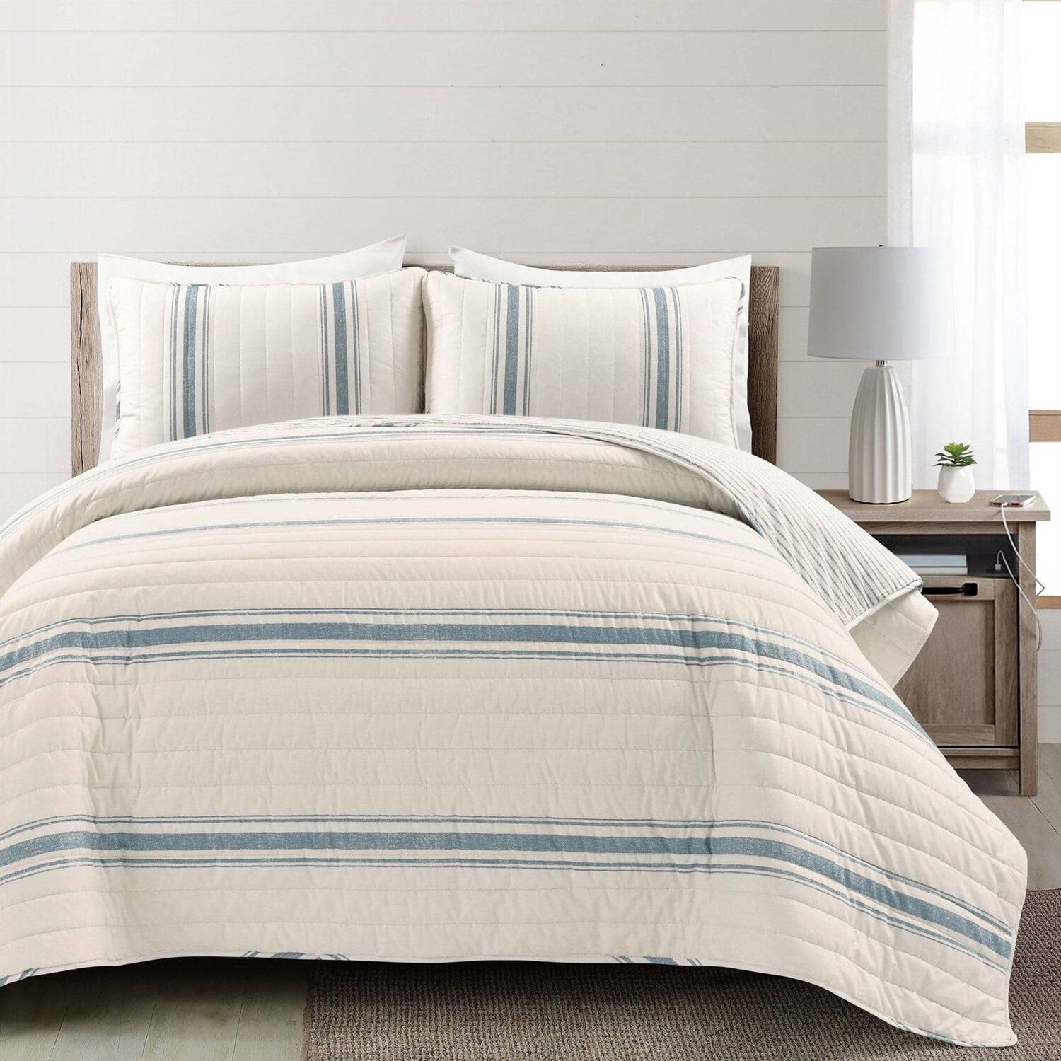 Front. Hivvago - King size Blue Off-White Cream Stripe 3 Piece Reversible Cotton Quilt Set - Blue, Off-White, Cream.