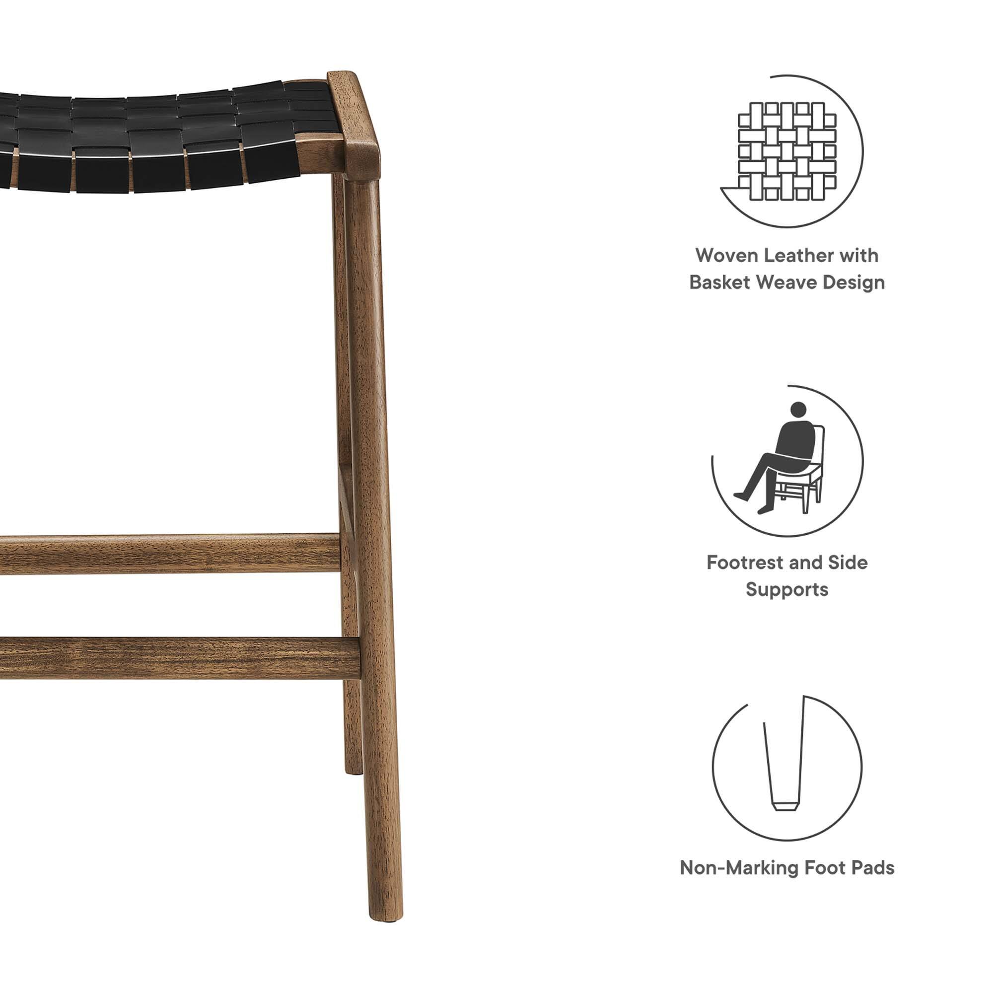 Woven Leather with Basket Weave Design  
Footrest and Side Supports  
Non-Marking Foot Pads