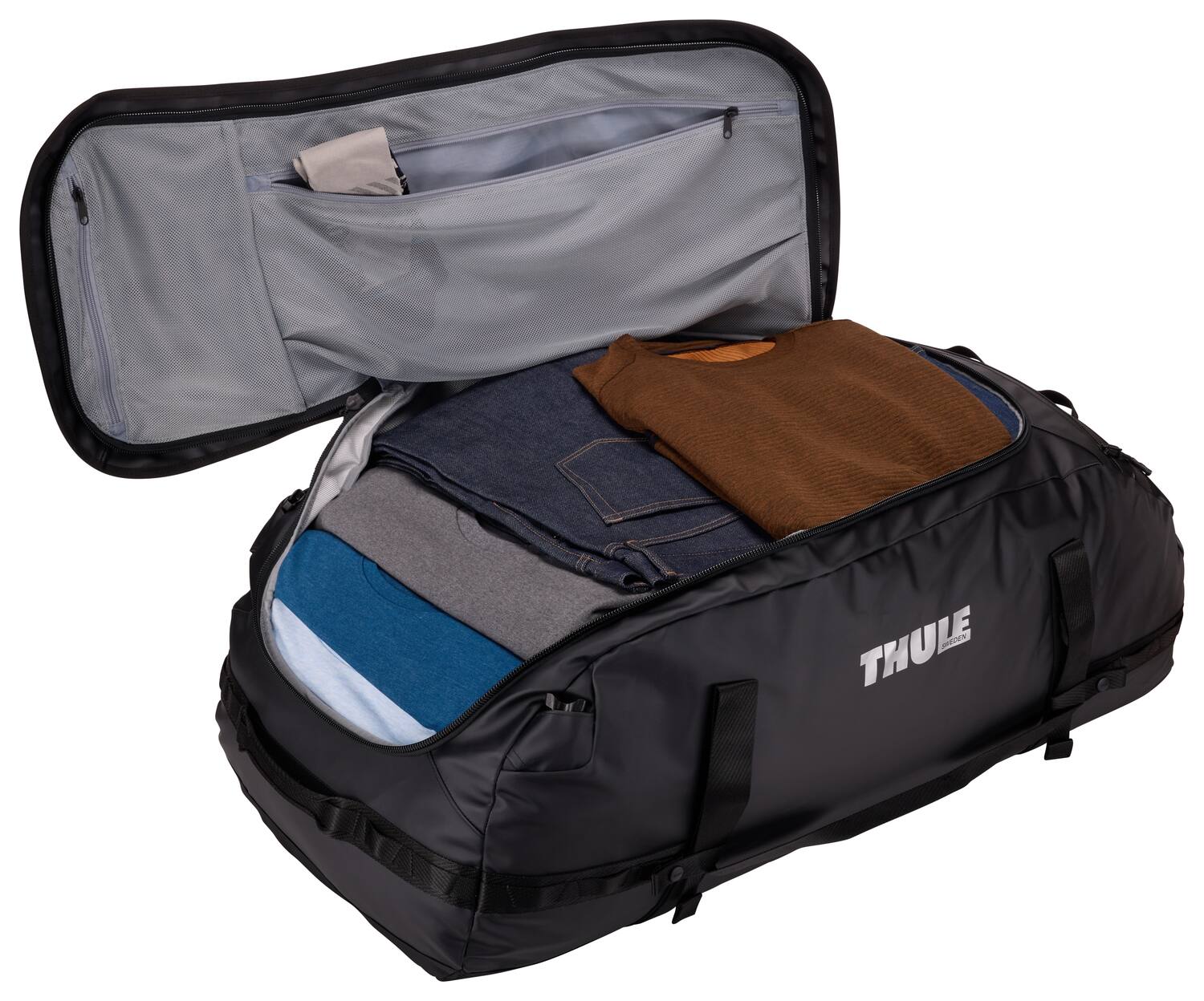 Angle. Thule - Chasm Duffel Bag – Oversized 130L Expedition & Gear Hauler - Black.
