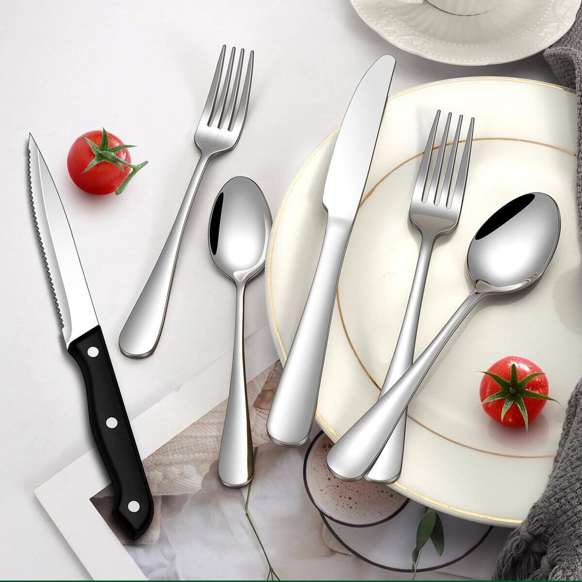 Left. Dazzed Corner - 24 Pcs Silverware Set,Stainless Steel Flatware Set for 4 - Silver.