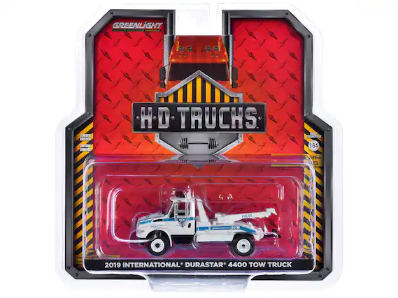 GREENLIGHT
LIMITED EDITION
HD TRUCKS
2019 INTERNATIONAL® DURASTAR® 4400 TOW TRUCK
POLICE
54410
ADULT COLLECTIBLE 1:64