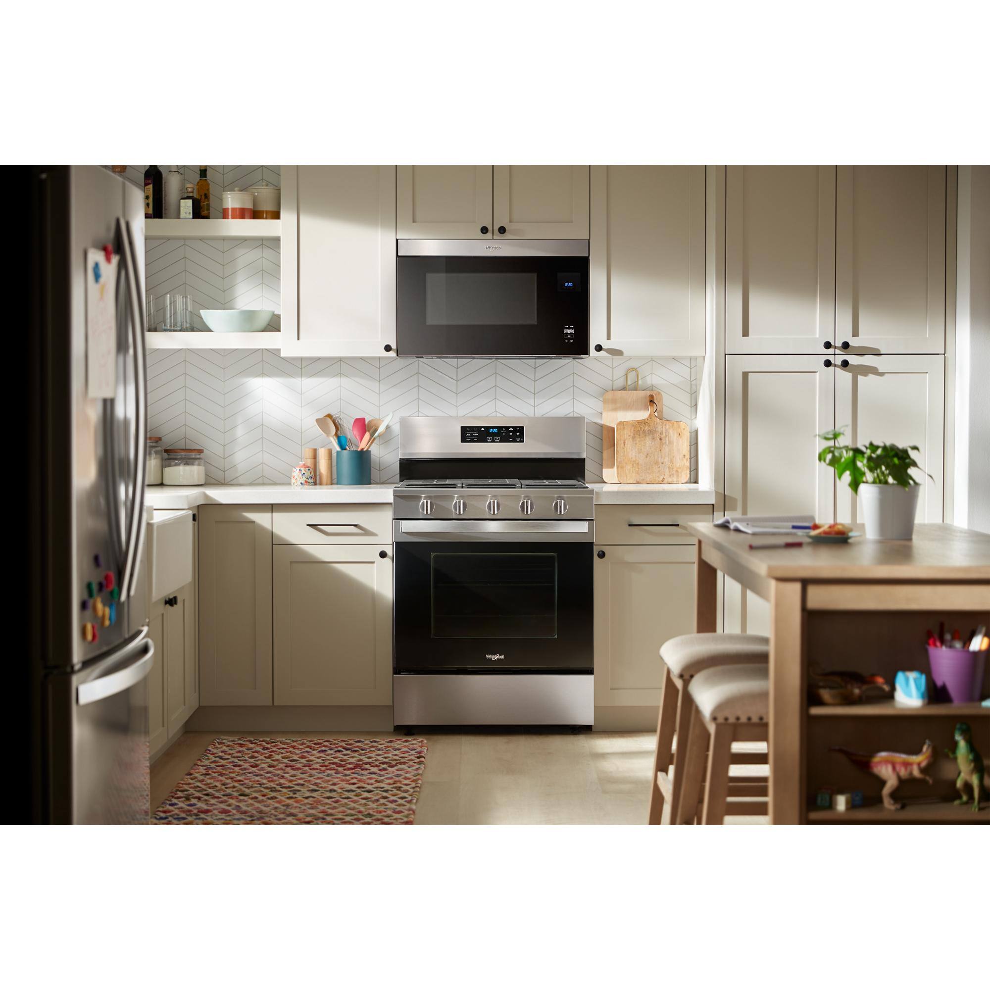 Alt View 17. Whirlpool - 5.0 Cu. Ft. Freestanding Single Gas Range with Air Fry and Air Baking - Stainless Steel.