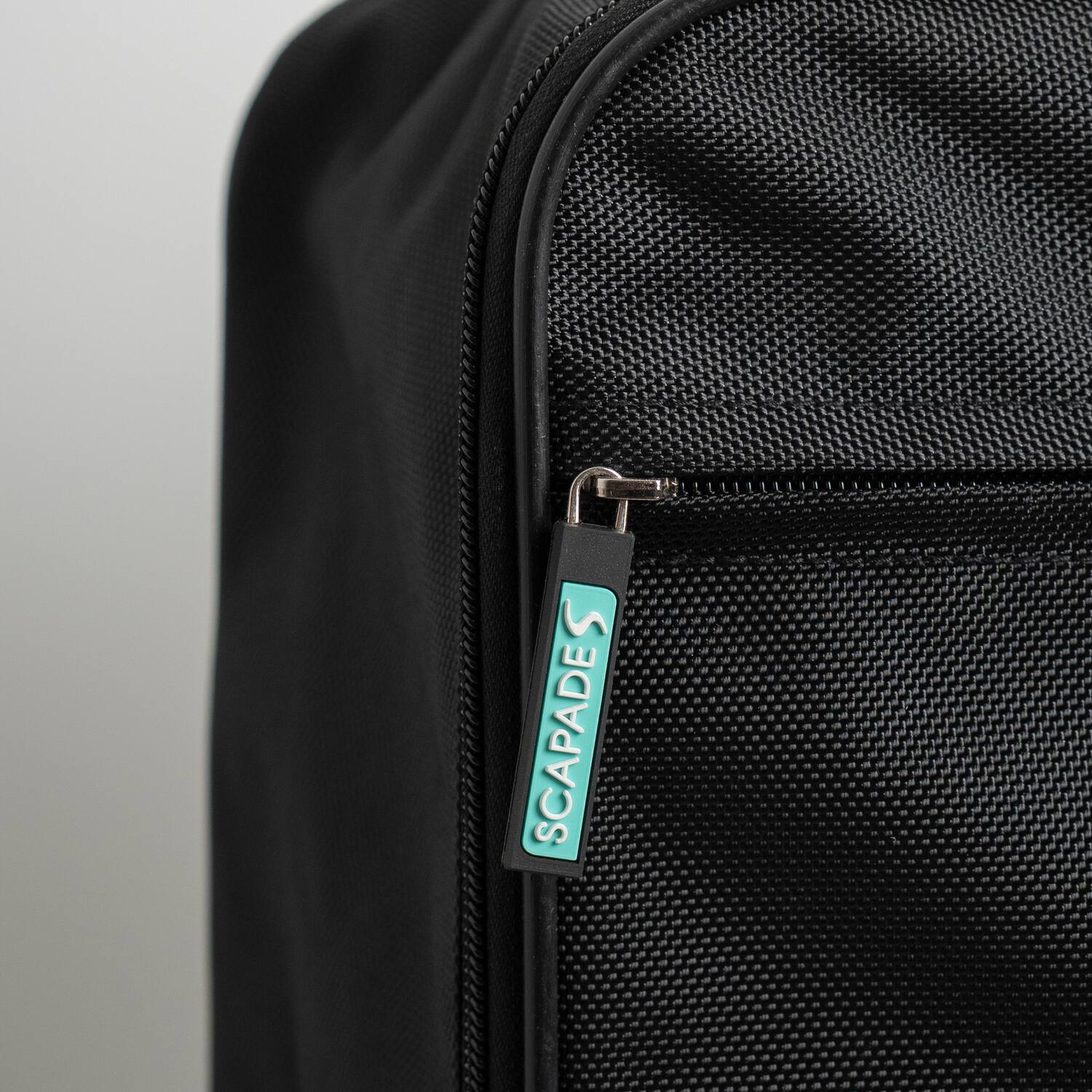 Left. Scapade - AirSlim 4-Wheel Super-Lightweight Collapsible Carry-on Suitcase - Black.