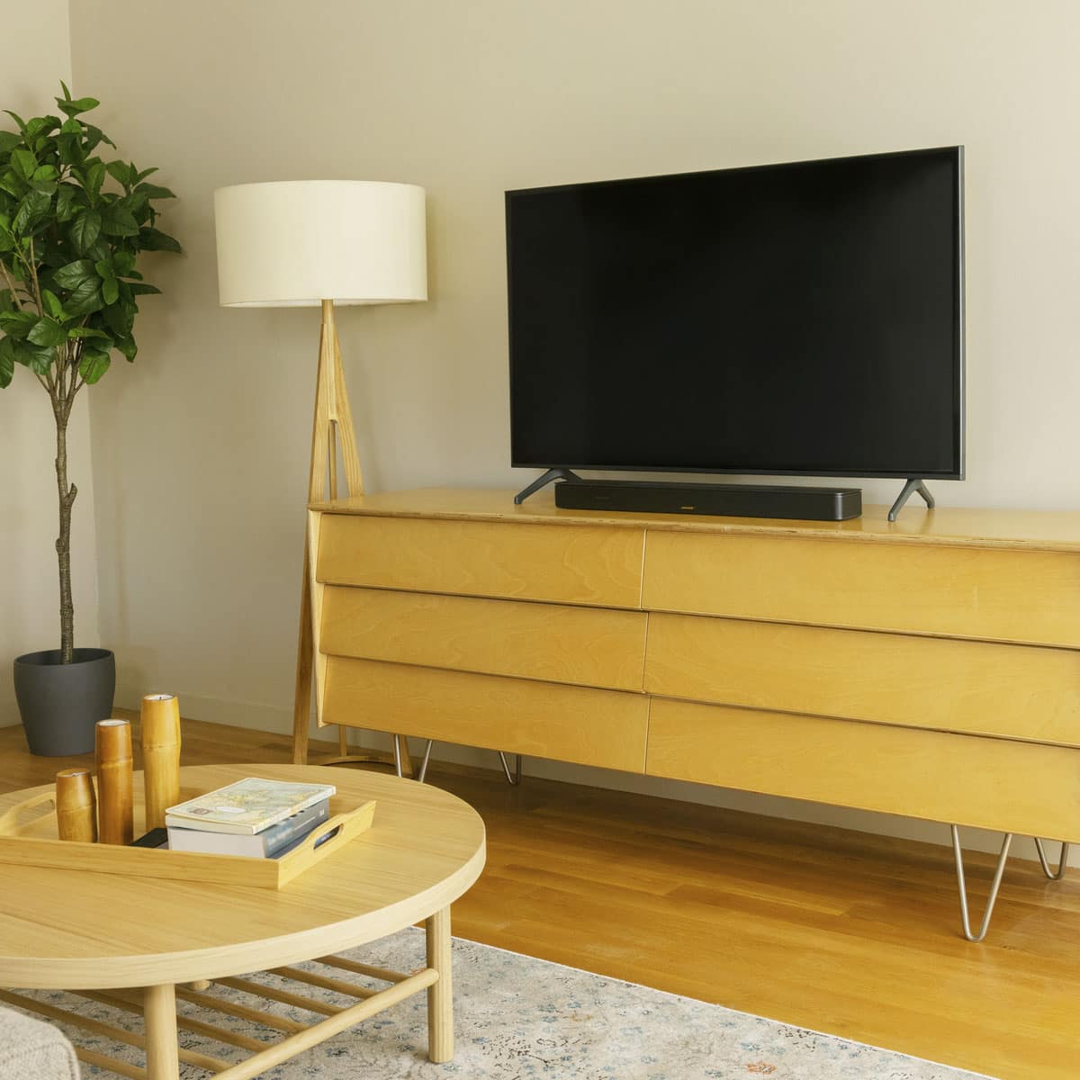 Alt View 18. Bose - Smart Soundbar with Dolby Atmos and Voice Control - Black.