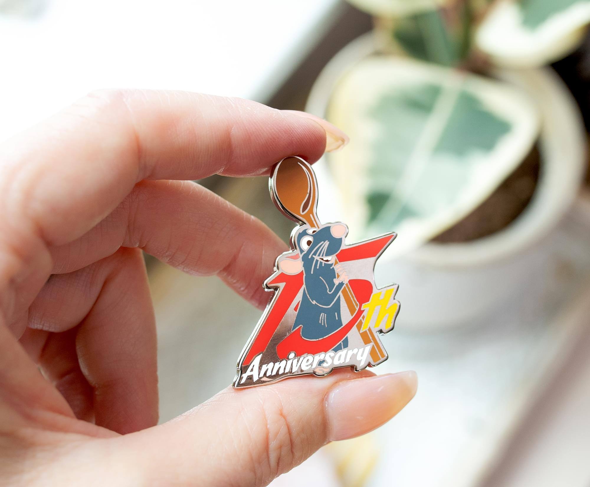 Alt View 2. Disney - Disney Pixar Ratatouille 15th Anniversary Enamel Pin | SDCC 2022 Exclusive - Blue.