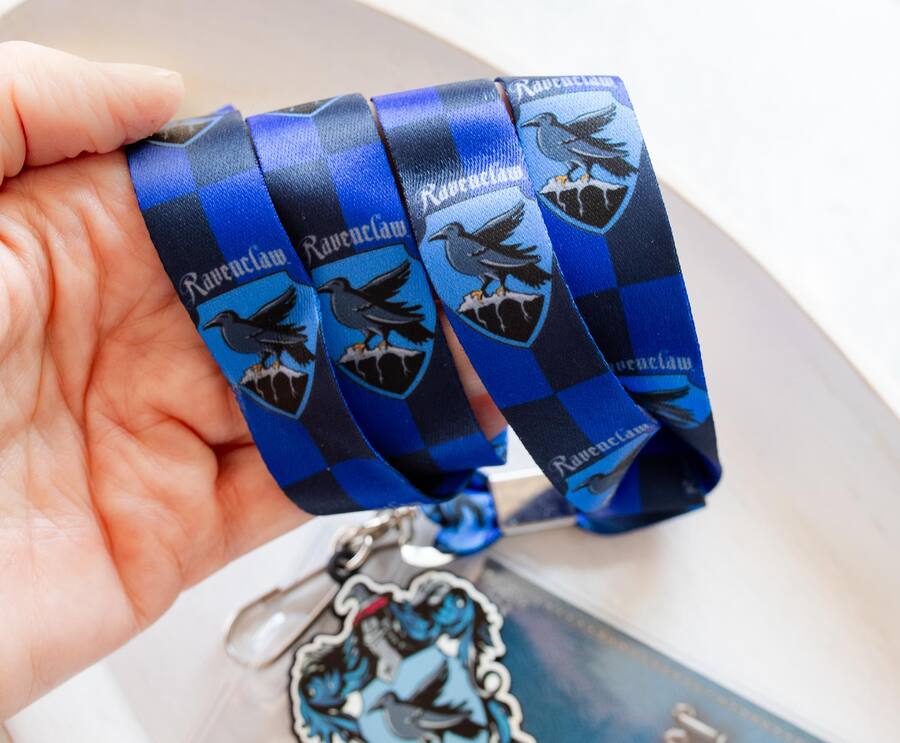 Loungefly Cordino Ufficiale Harry Potter Corvonero Con Ciondolo E Porta Tessera