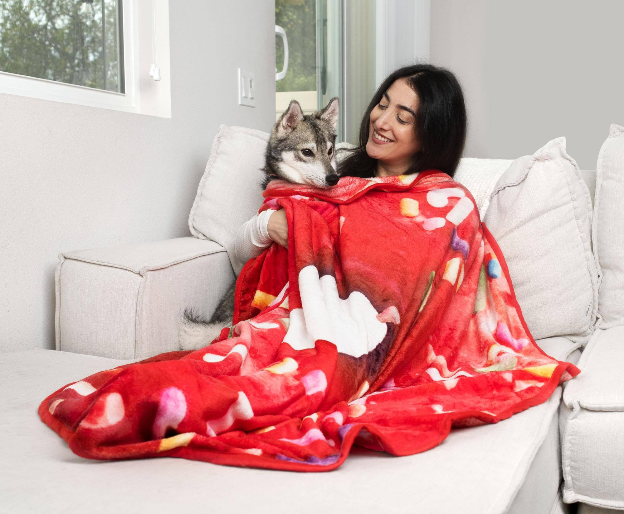 Alt View 3. Toynk - Sprinkle Donut Round Fleece Throw Blanket | 60 Inches - Red.