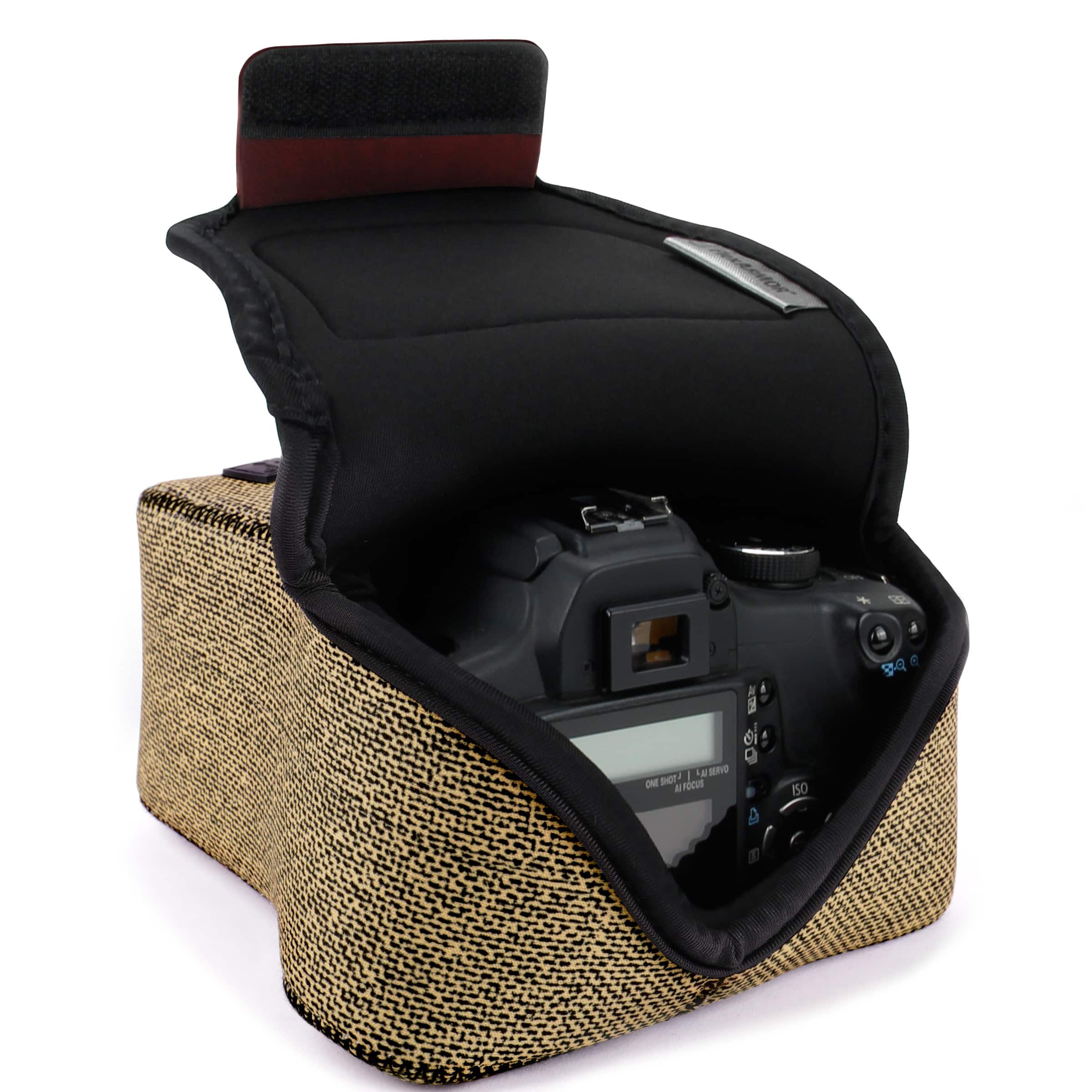 Photos - Camera Bag USA GEAR  DSLR Camera Sleeve Case with Accessory Storage & Strap Openings GRFAFSL210BREW 