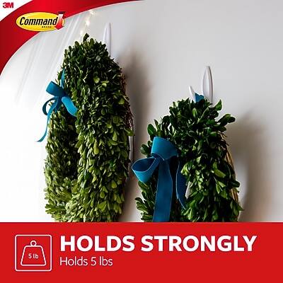 3M Command  
HOLDS STRONGLY  
Holds 5 lbs