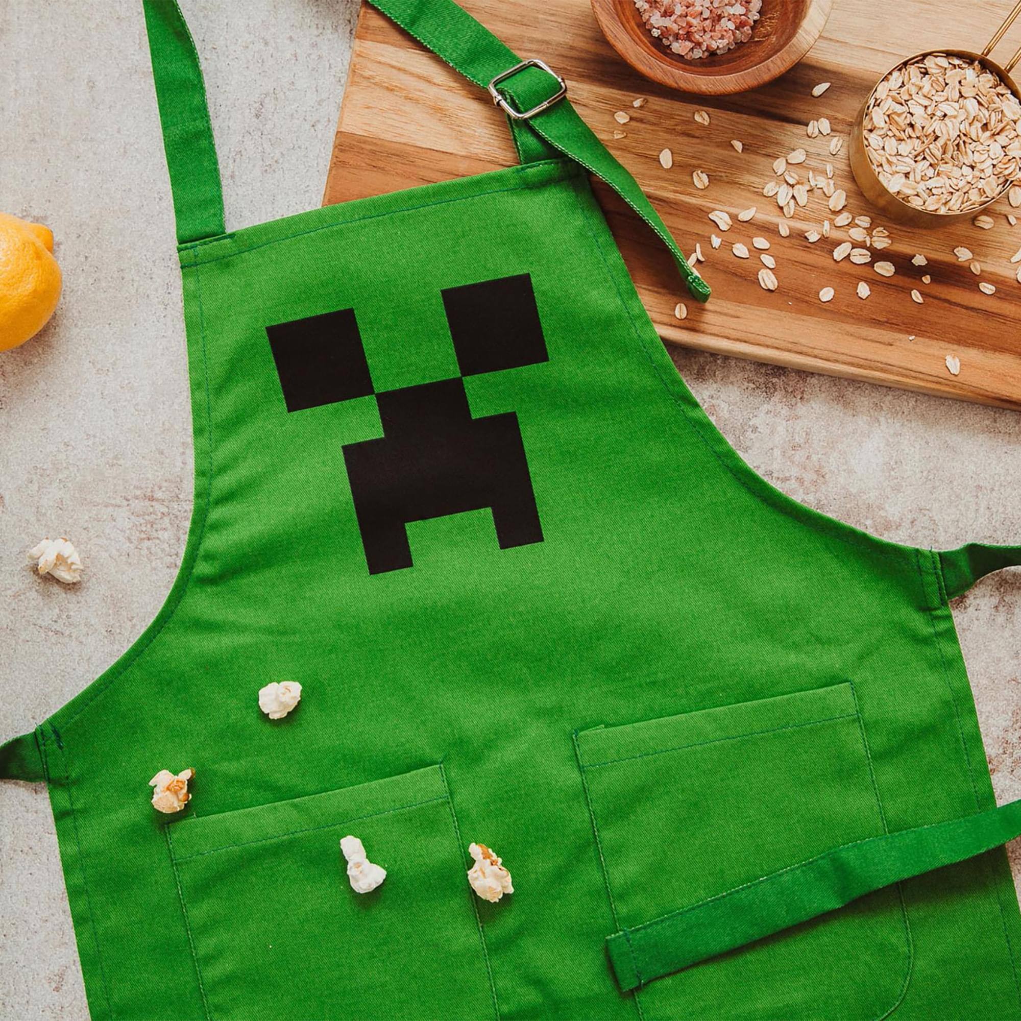 Alt View 4. Ukonic - Minecraft Kitchen Set: Creeper Youth Apron & TNT Cookie Jar - Multicolored.