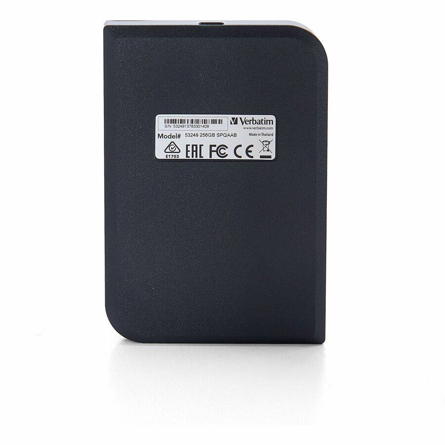 Verbatim  
SN: 522491783301409  
Model#: 5249 256GB SPQAA  
256GB SPQAA  
Made in Thailand  
Model# L1703  
EAC FC CE  
www.verbatim.com
