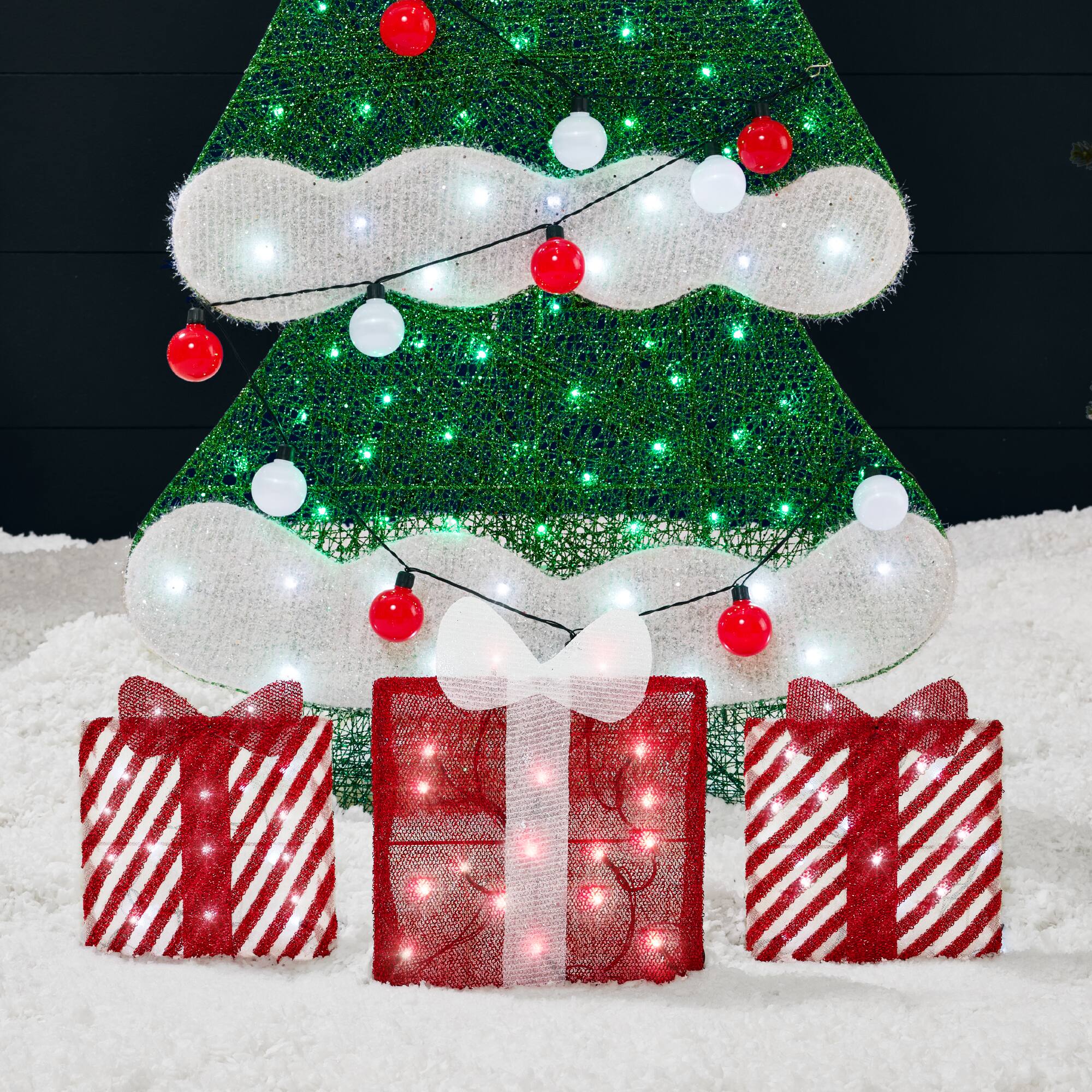 Alt View 2. Best Choice Products - Best Choice Products 6ft Lighted 2D Christmas Tree Outdoor Decor w/ 170 LED Lights, Gift Boxes, Storage Bag - Red - Red/White.