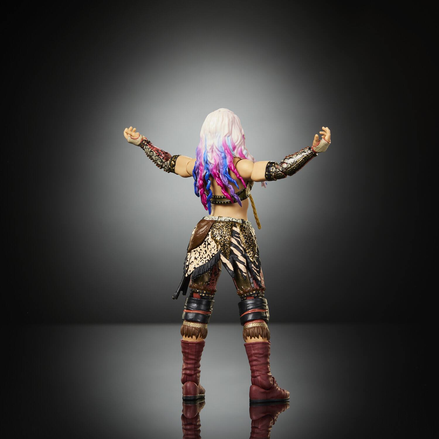 Alt View 2. Mattel - Mattel Collectible - WWE Elite Collection 6" Giulia Action Figure   - COLLECTIBLES - Multicolor.