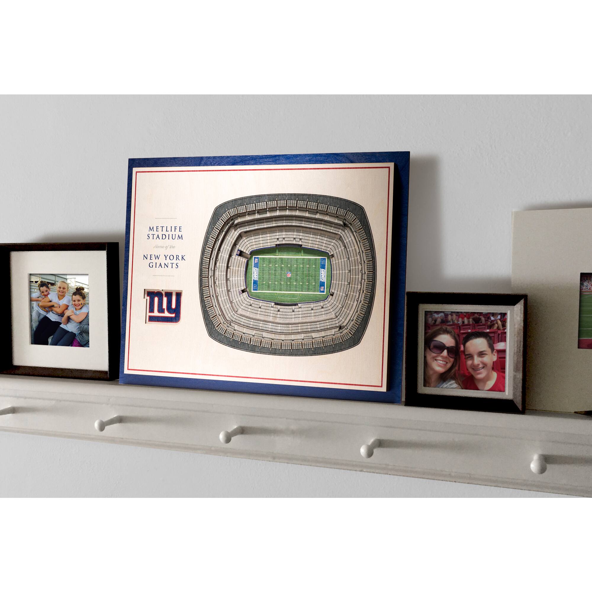 METLIFE STADIUM  
Home of the  
NEW YORK GIANTS  

ny