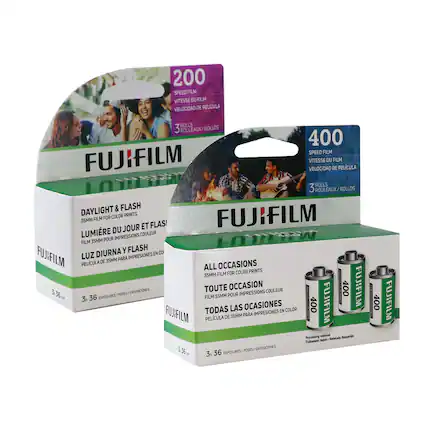 200 SPEED FILM
VITESSE DU FILM
VELOCIDAD DE PELICULA
3 ROLLOS / ROLLEAUX / ROLLOS
400 SPEED FILM
VITESSE DU FILM
VELOCIDAD DE PELICULA
3 ROLLOS / ROLLEAUX / ROLLOS
DAYLIGHT & FLASH
35MM FILM FOR COLOR PRINTS
LUMIERE DU JOUR ET FLASH
LUMIERE DIURNA Y FLASH
35MM FILM POUR IMPRESSIONS COULEUR
PELICULA DE 35MM PARA IMPRESIONES EN COLOR
ALL OCCASIONS
35MM FILM FOR COLOR PRINTS
TOUTE OCCASION
35MM FILM POUR IMPRESSIONS COULEUR
TODAS LAS OCASIONES
PELICULA DE 35MM PARA IMPRESIONES EN COLOR
3.36 EXP. / POSES / EXPOSICIONES
3.36 EXP. / POSES / EXPOSICIONES
Processing required
Traitement requis
Revelado requerido