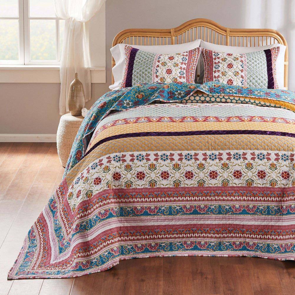 Alt View 1. Greenland Home Fashions - Greenland Home Fashions Thalia Cotton Boho-Style Bedspread Set - Jumbo Sized Reversible Quilt Set 3-Piece Queen Blue - Multicolor.