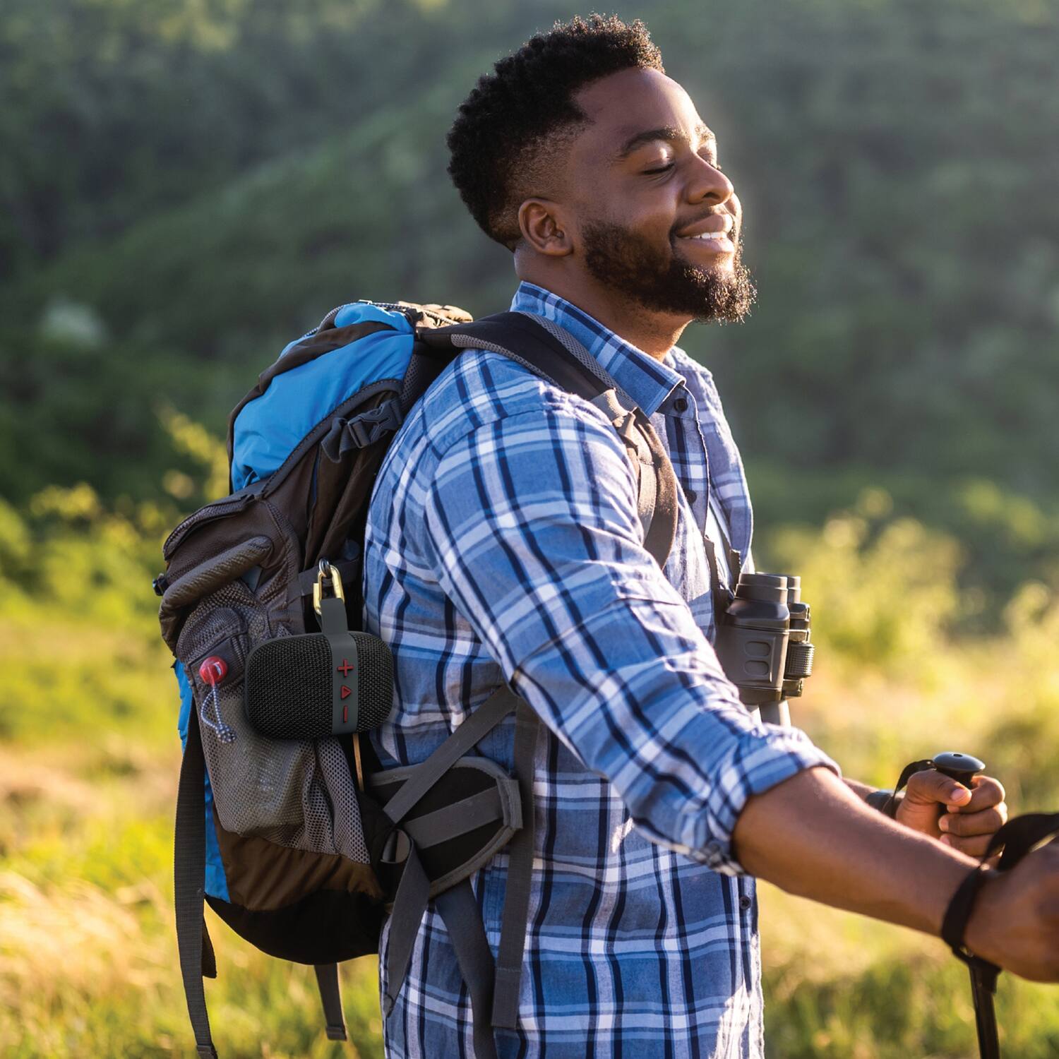 Angle. Fisher Studio Pro - ECO GO Waterproof Portable Bluetooth Speaker with FM Radio, SBT294 - Black.
