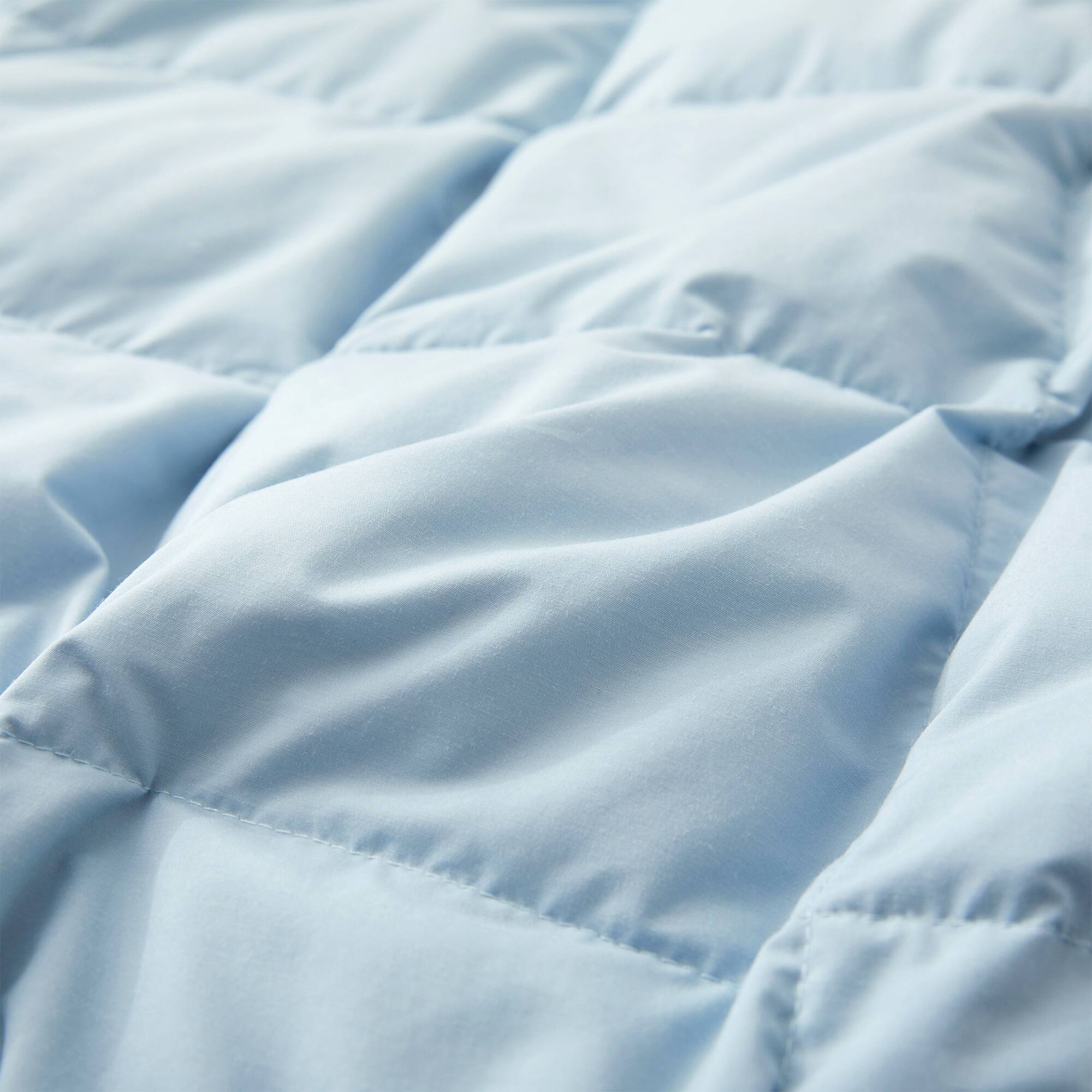 Left. Puredown - Puredown Luxurious Lightweight Cooling Down Blanket Summer Breathable Comforter for Hot Sleeper, Blue, 90" x 90" - Blue.