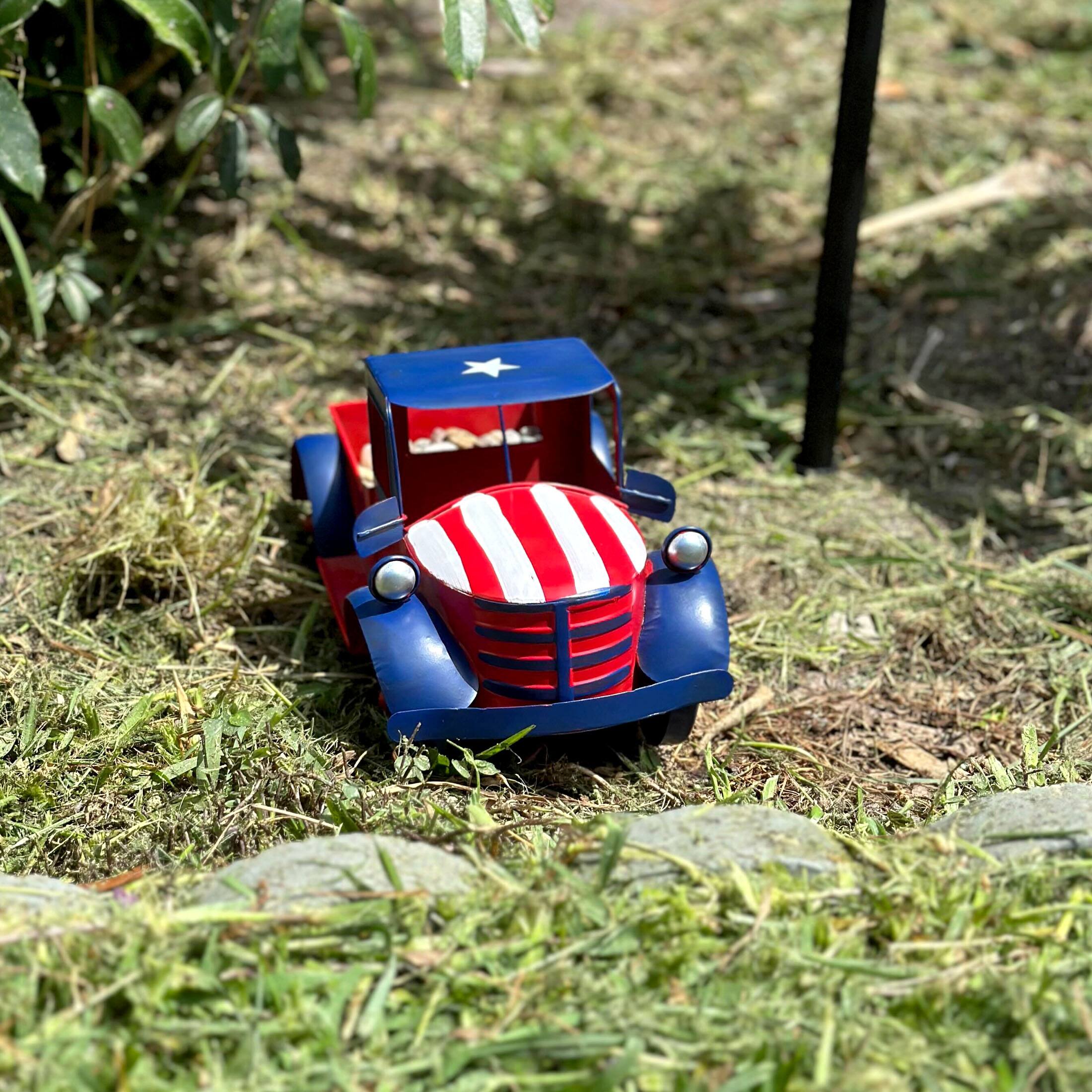 Alt View 3. Things2Die4 - Rustic Red Metal Vintage Patriotic Pickup Truck Planter Antique Stars & Stripes - Red.