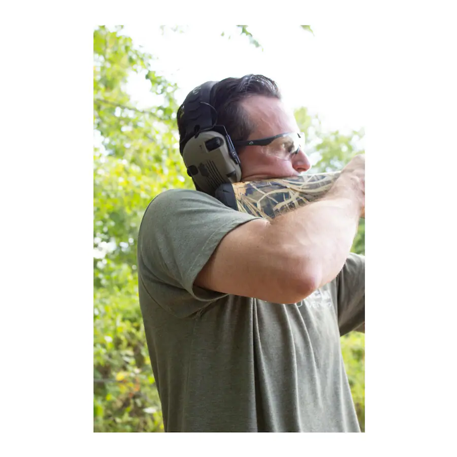 Walkers Walker’s Razor Shooting Muffs (Distressed Flag) 4 Pack Tan ...