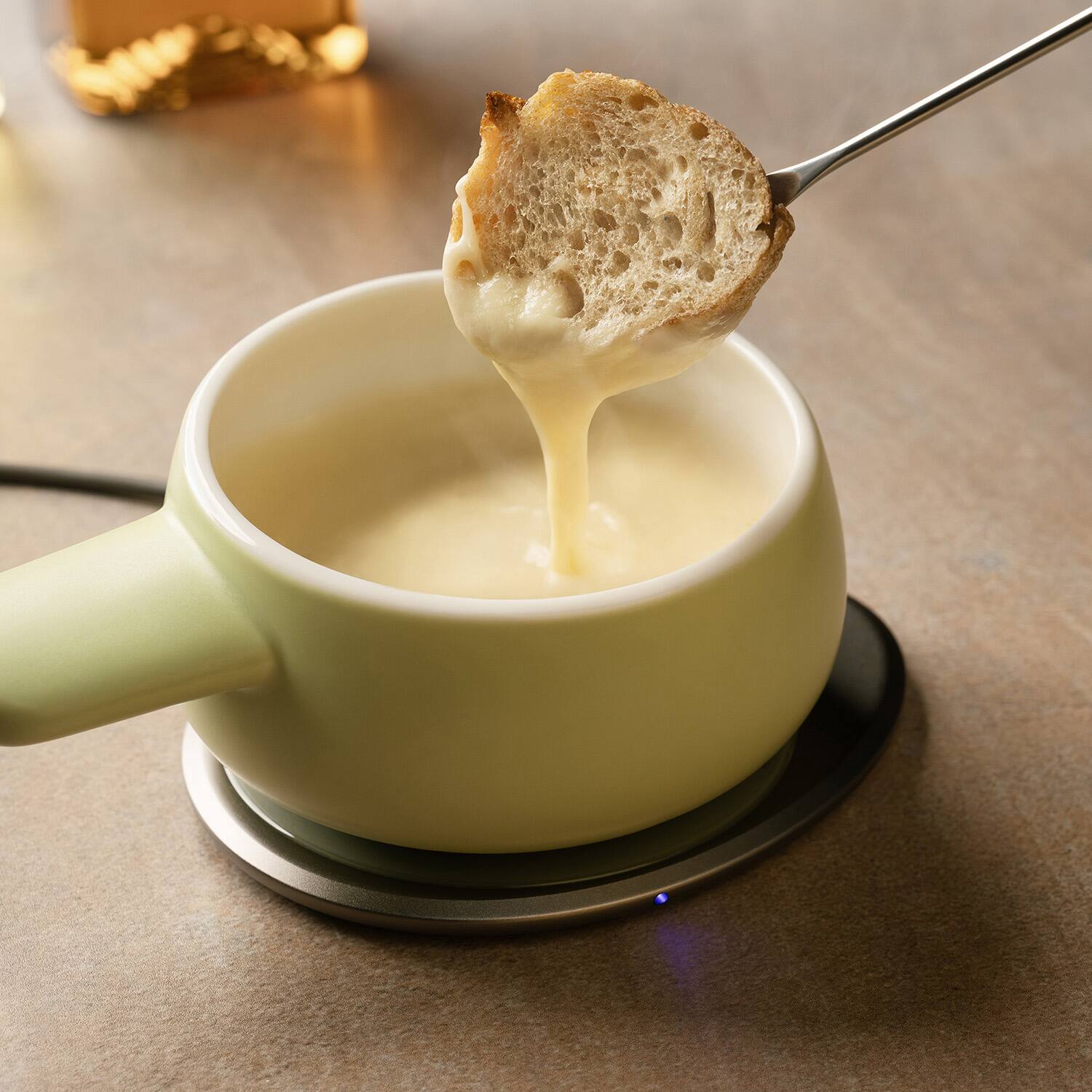 Left. OHOM - Fondi Self-heating Fondue Set -Verde Green - Green.