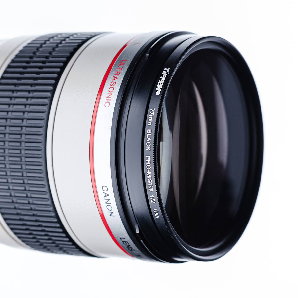 ULTRASONIC CANON LENS  
TFFEN 77mm BLACK PRO-MIST 1/2 USA