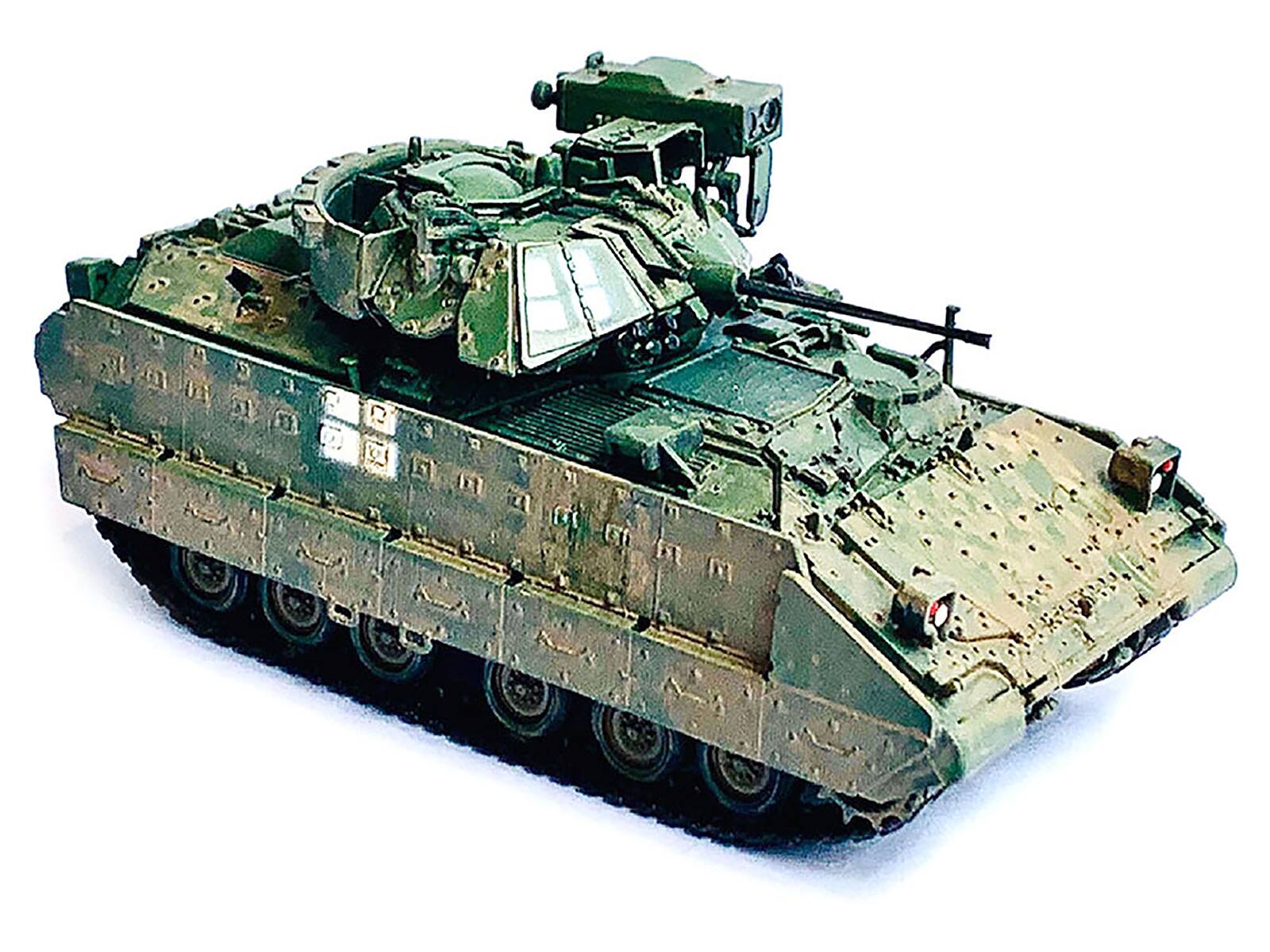 Left. Dragon Models - Ukraine M2A2 ODS Light Tank Green Camouflage (Weathered) "NEO Dragon Armor" Series 1/72 Plastic Model by Dragon Models - Multi.