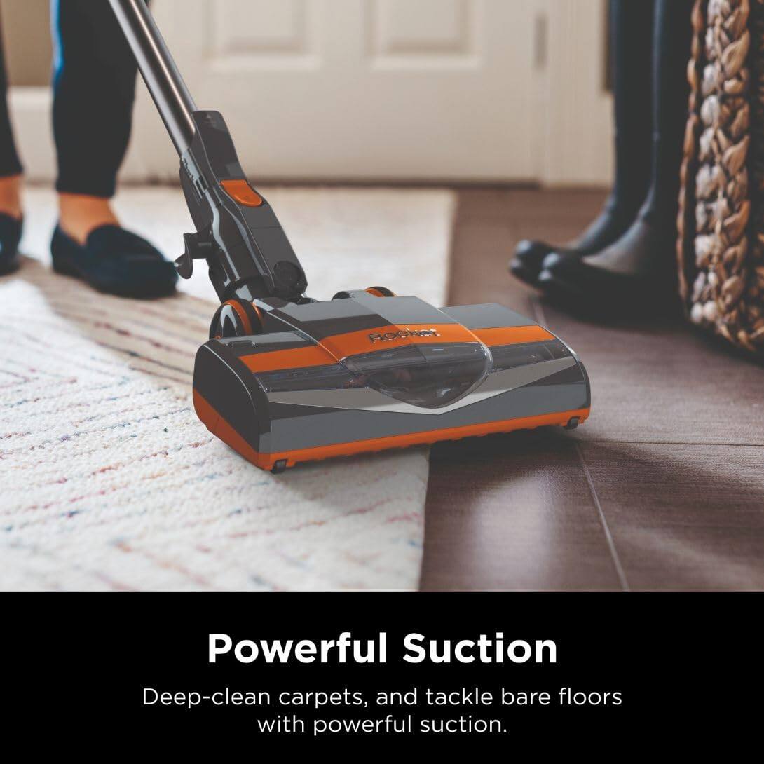 Powerful Suction

Deep-clean carpets, and tackle bare floors with powerful suction.