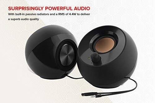 SURPRISINGLY POWERFUL AUDIO

With built-in passive radiators and a RMS of 4.4W to deliver a superb audio quality