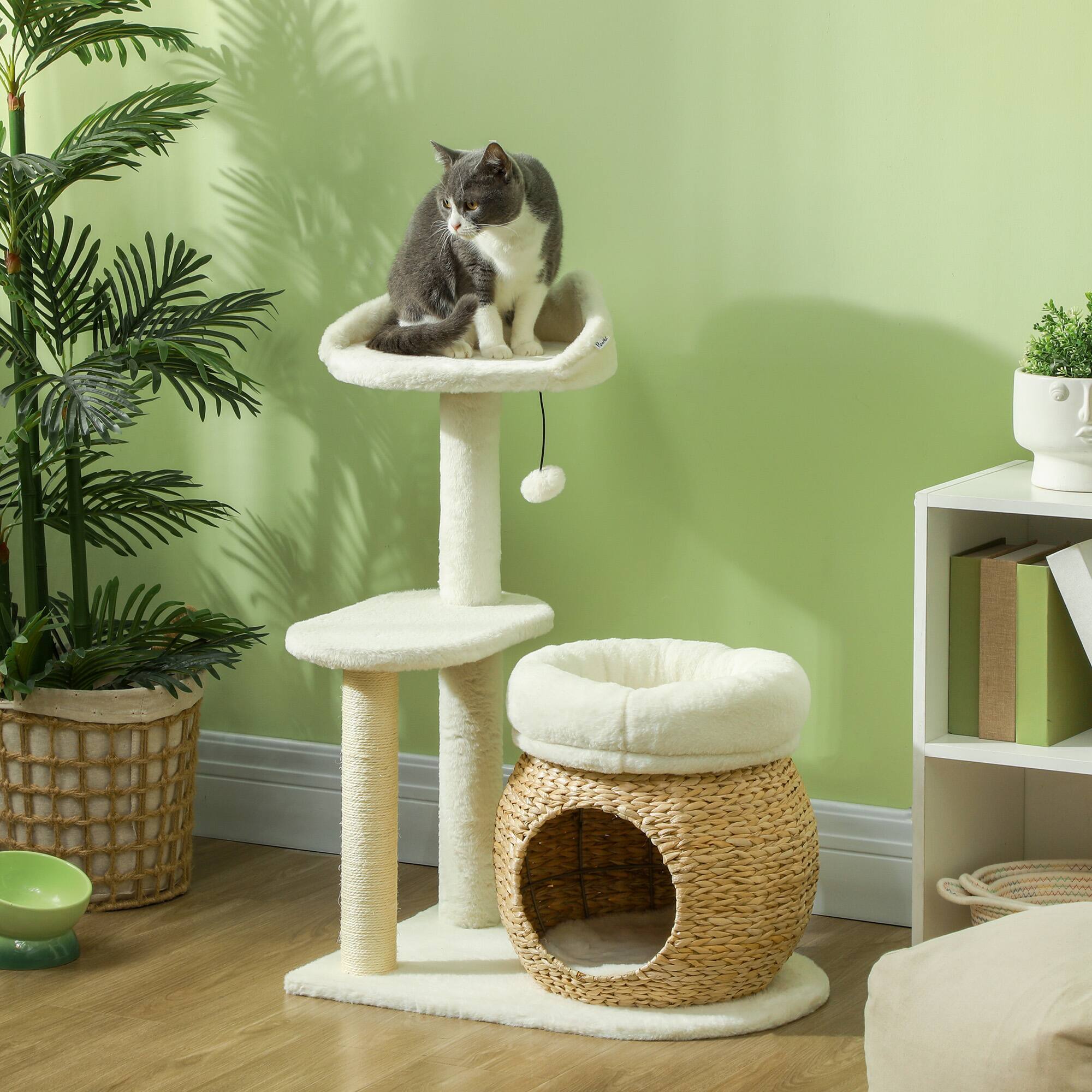 Angle. Pawhut - 31" Cat Tree Tower for Indoor Cats, with Sisal Scratching Posts, Condo, Beds, Platform, Toy Ball, Activity Center - Cream White.