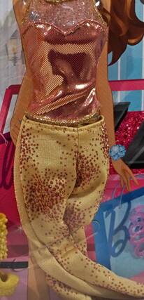 Alt View 4. Barbie - Outfit Set - Barbie Fashionistas Day Looks Outfits - Glitter & Jewels Doll Clothes - Multi.