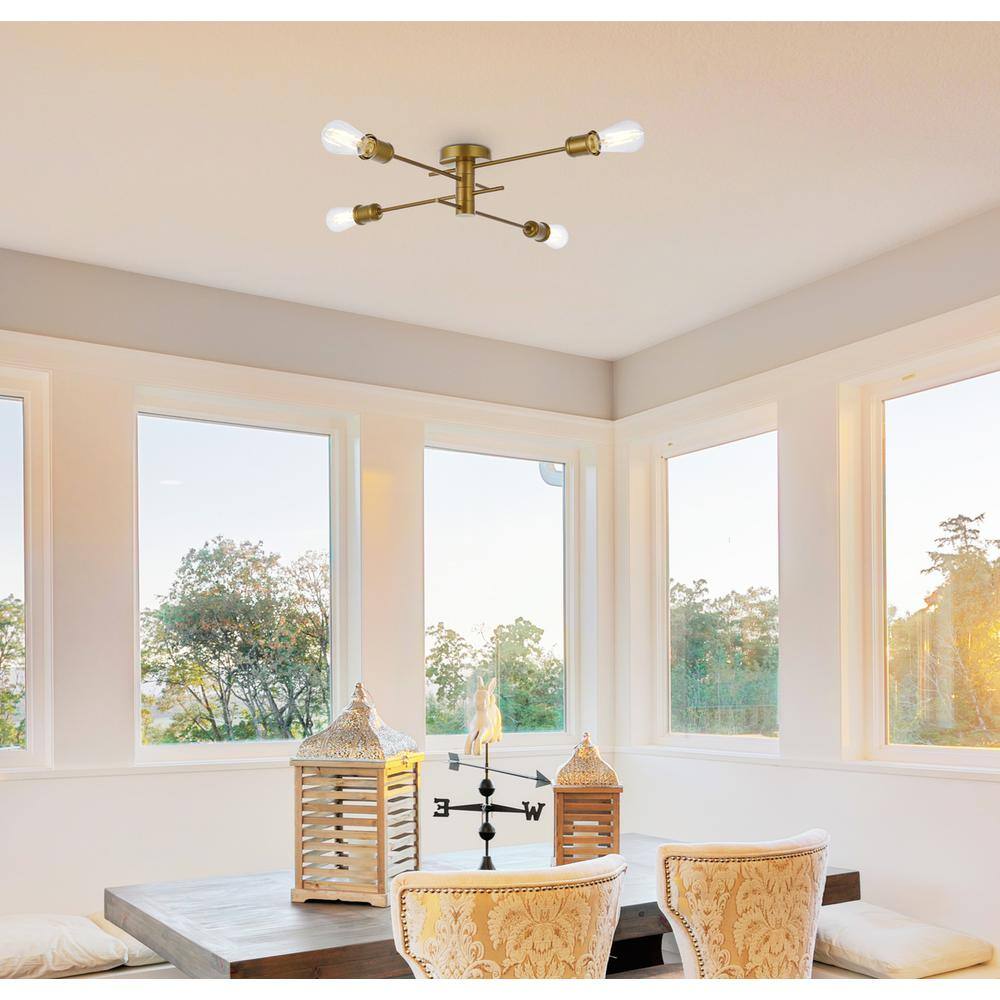Left. Living District - Xavier 4 lights flush mount in brass - Brass.