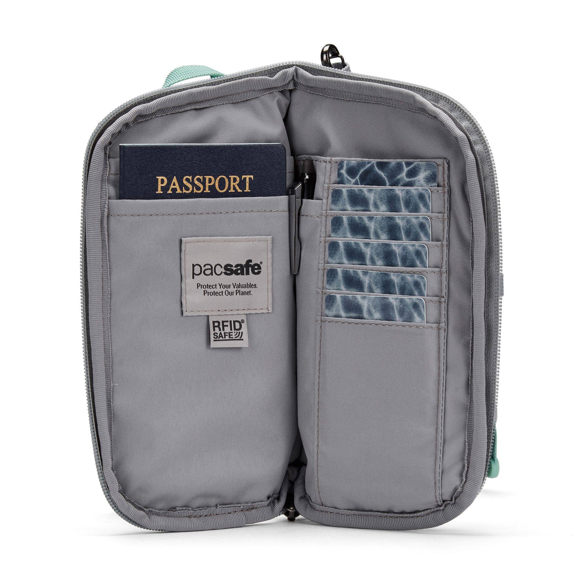 PASSPORT  
pacsafe Protect Your Valuables. Protect Our Planet.  
RFID SAFE