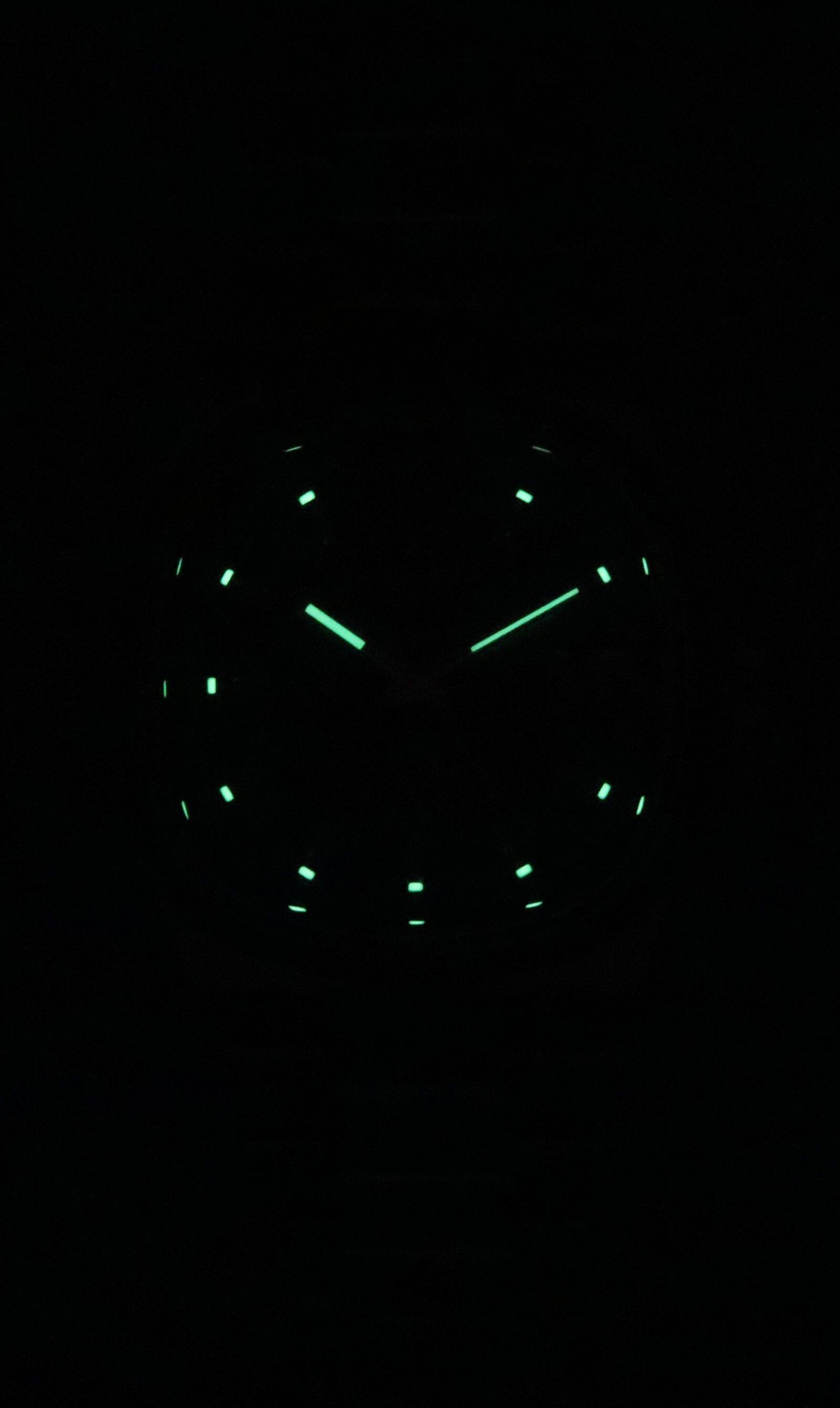 Angle. Bulova - Classic Super Seville 262kHz Precisionist Stainless Steel Green Dial Quartz 96B439 Men's Watch - Green.