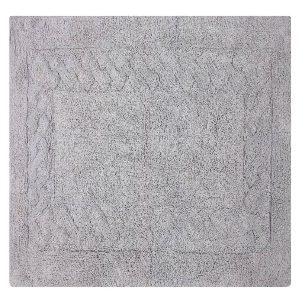 Angle. Knightsbridge - Knightsbridge Silver Chain Bath Rug - Luxurious Cotton Non-Skid Back - Silver.