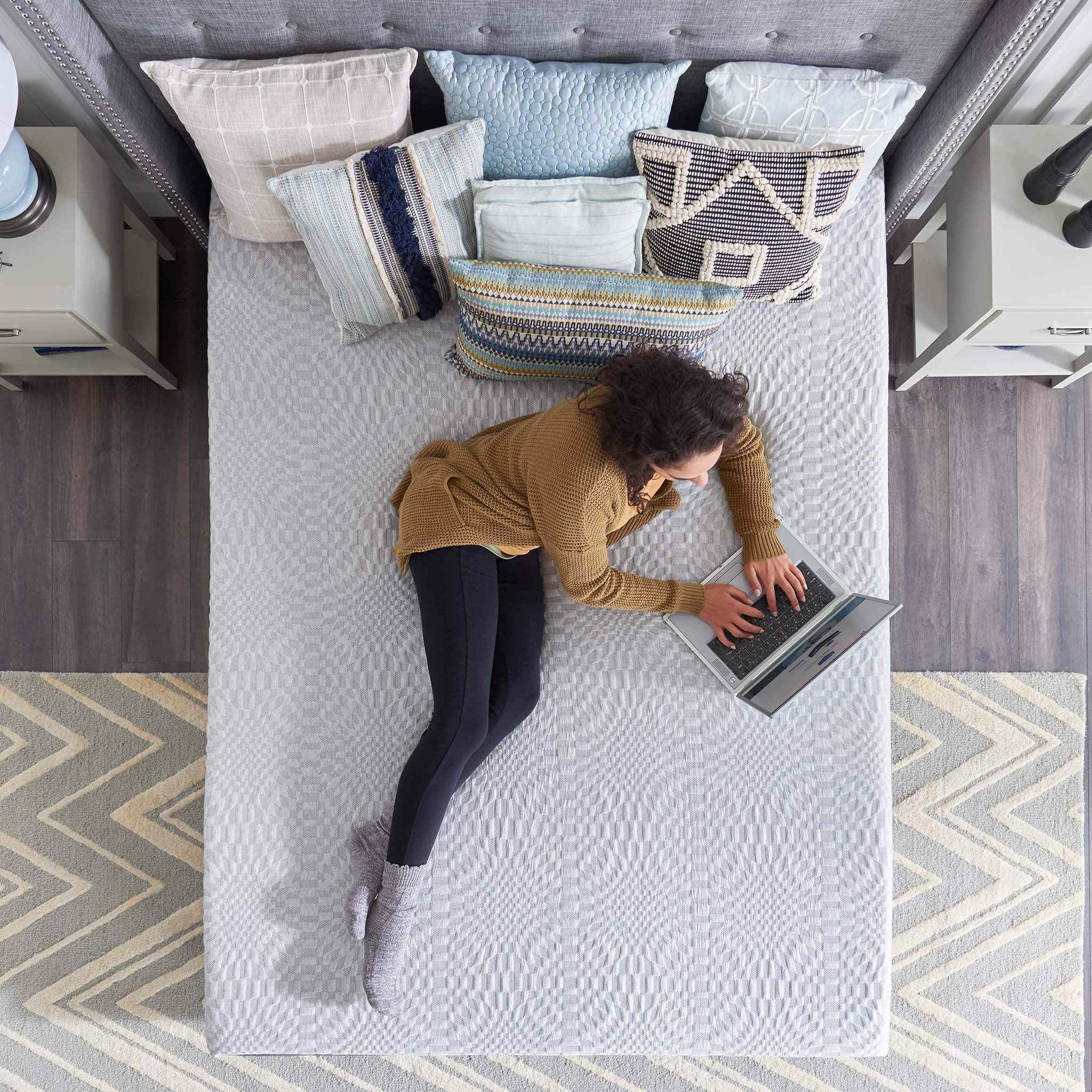 sealy essentials 12 king soft memory foam mattress in a box